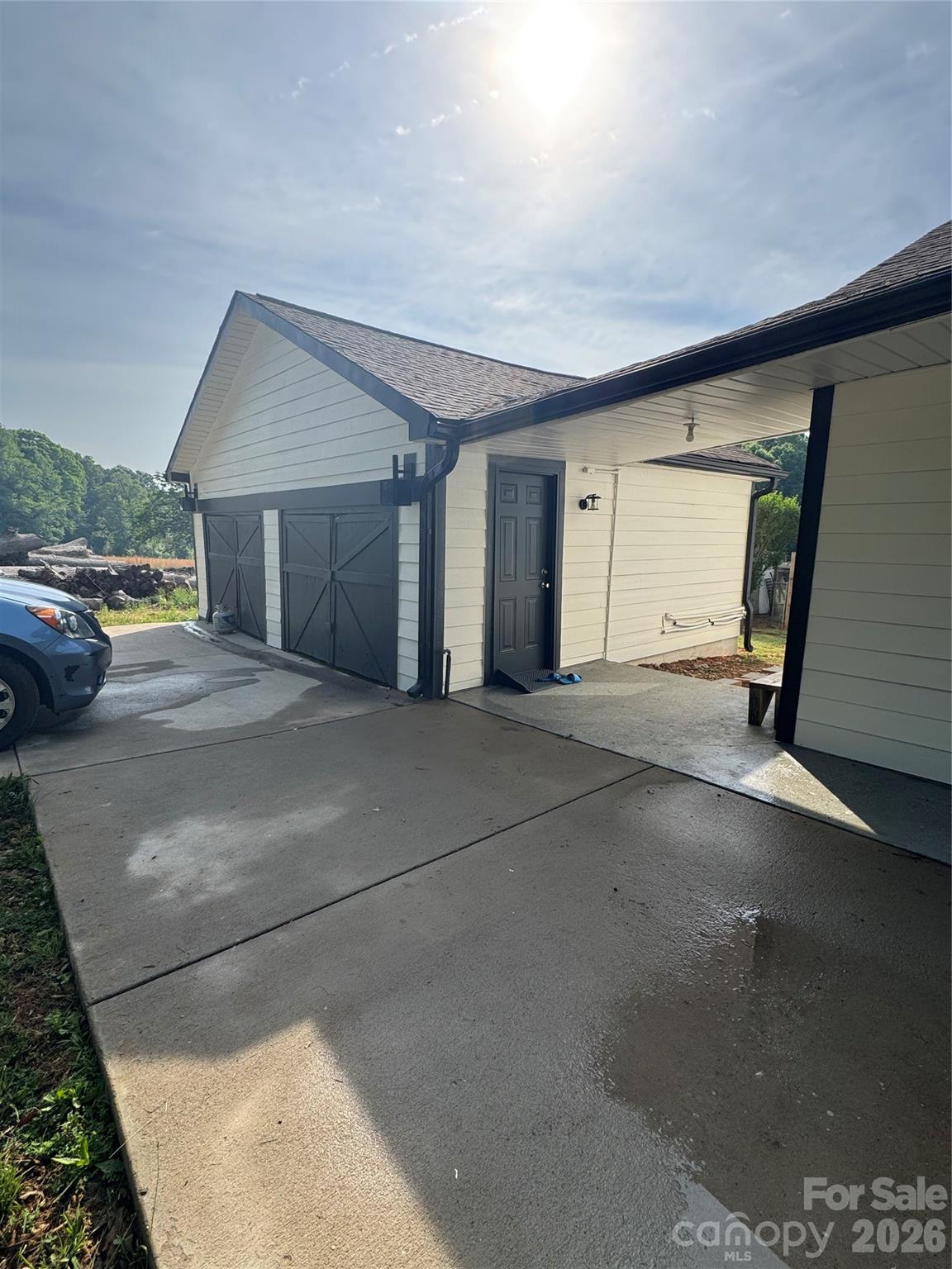 1319 Rollings Roost Road — Lancaster
