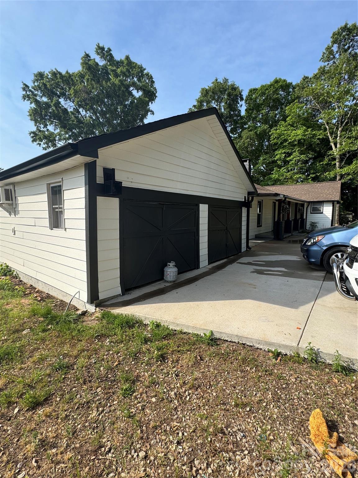 1319 Rollings Roost Road — Lancaster