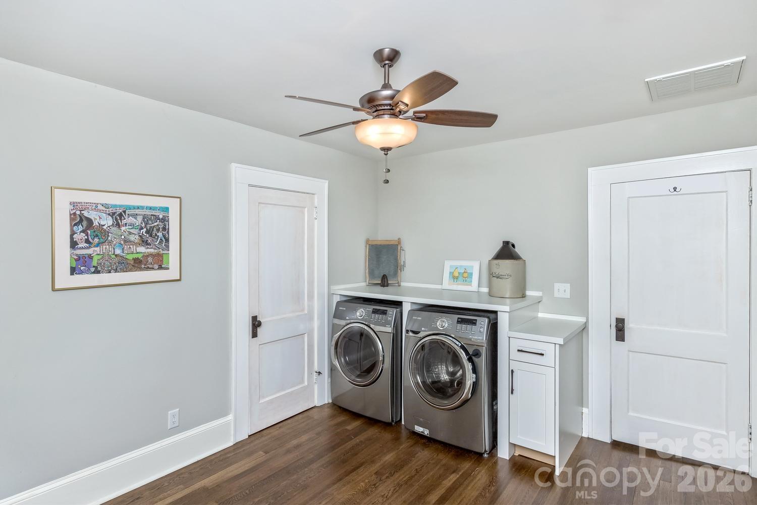 23 Woodvale Avenue — Asheville