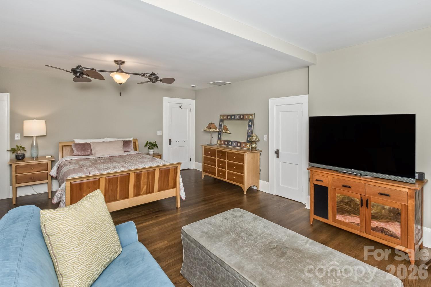 23 Woodvale Avenue — Asheville