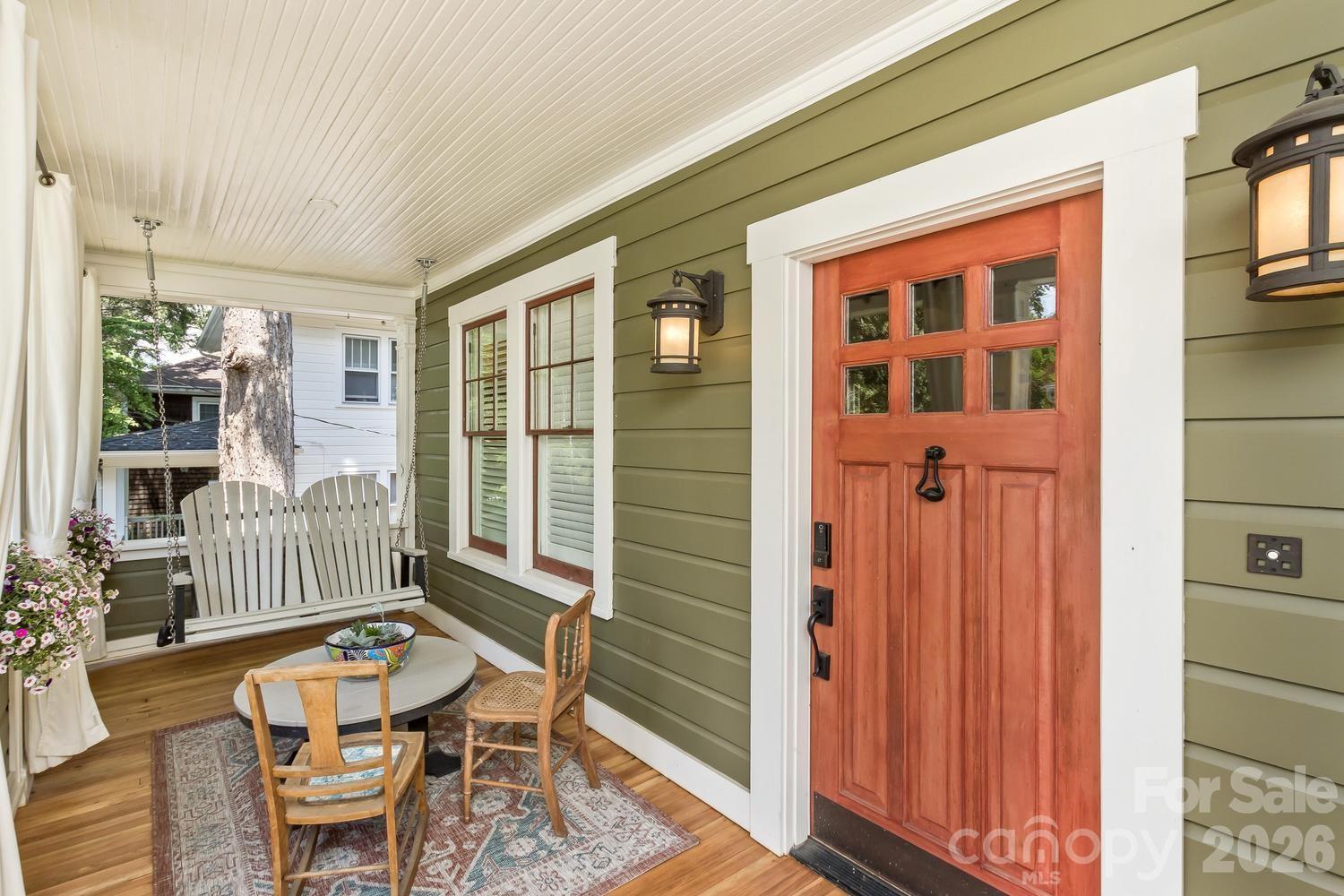23 Woodvale Avenue — Asheville