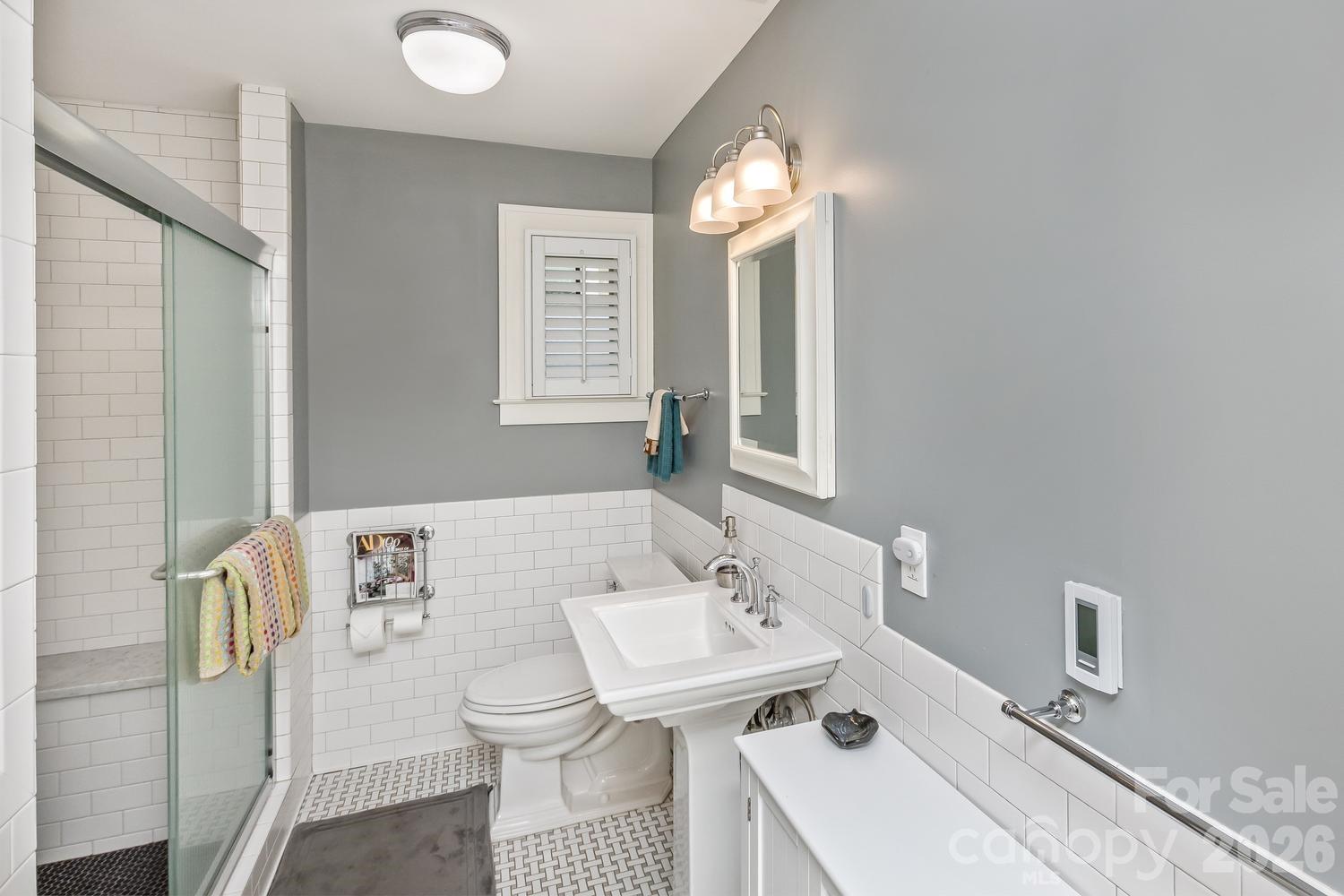 23 Woodvale Avenue — Asheville