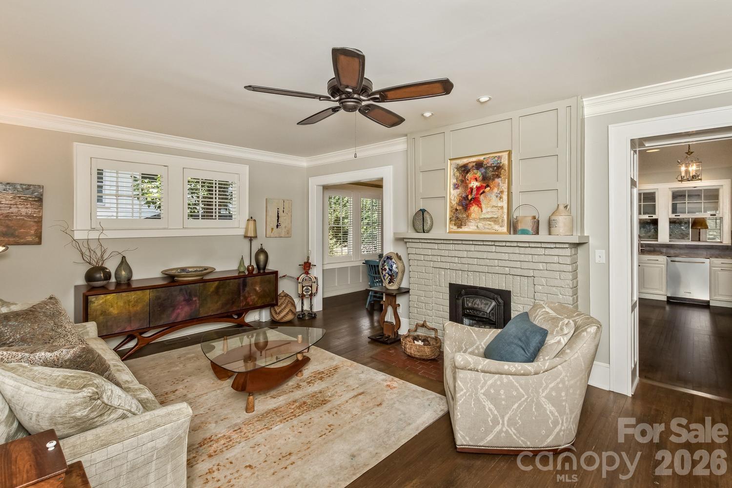 23 Woodvale Avenue — Asheville