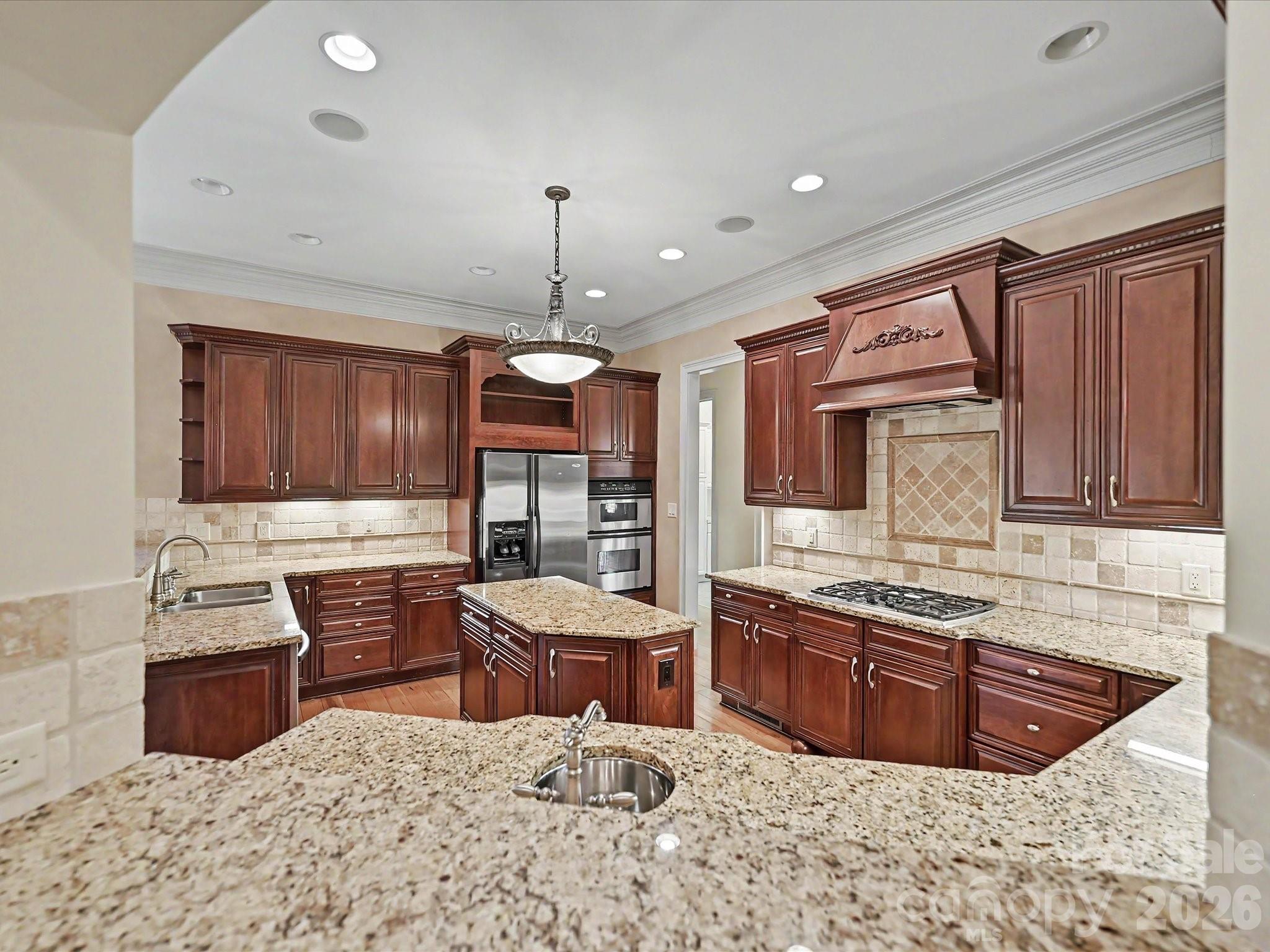 1208 Venetian Way Drive — Waxhaw