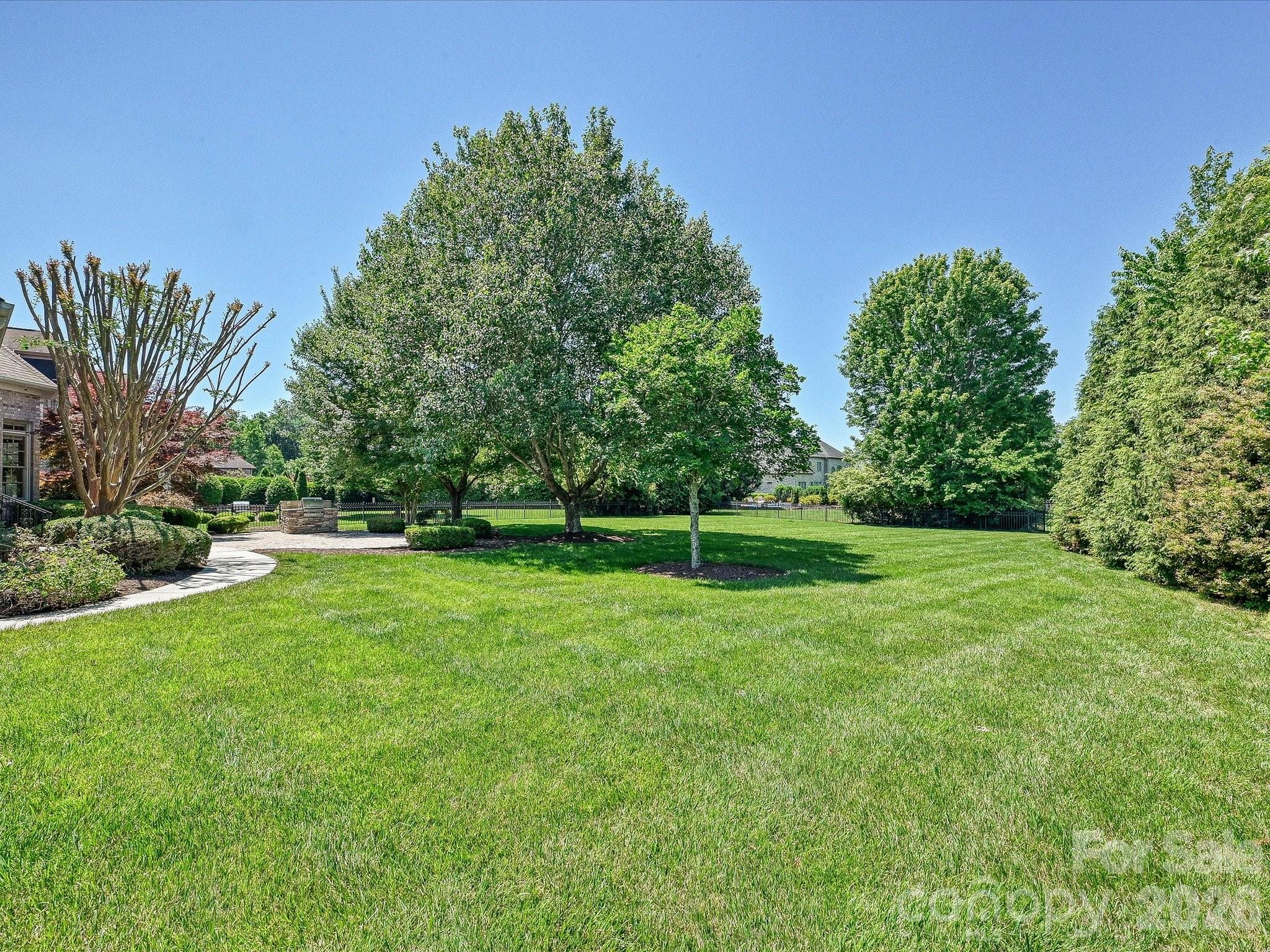 1208 Venetian Way Drive — Waxhaw