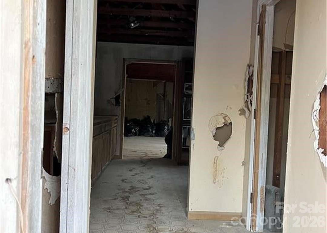 5001 Mecum Road — Walkertown