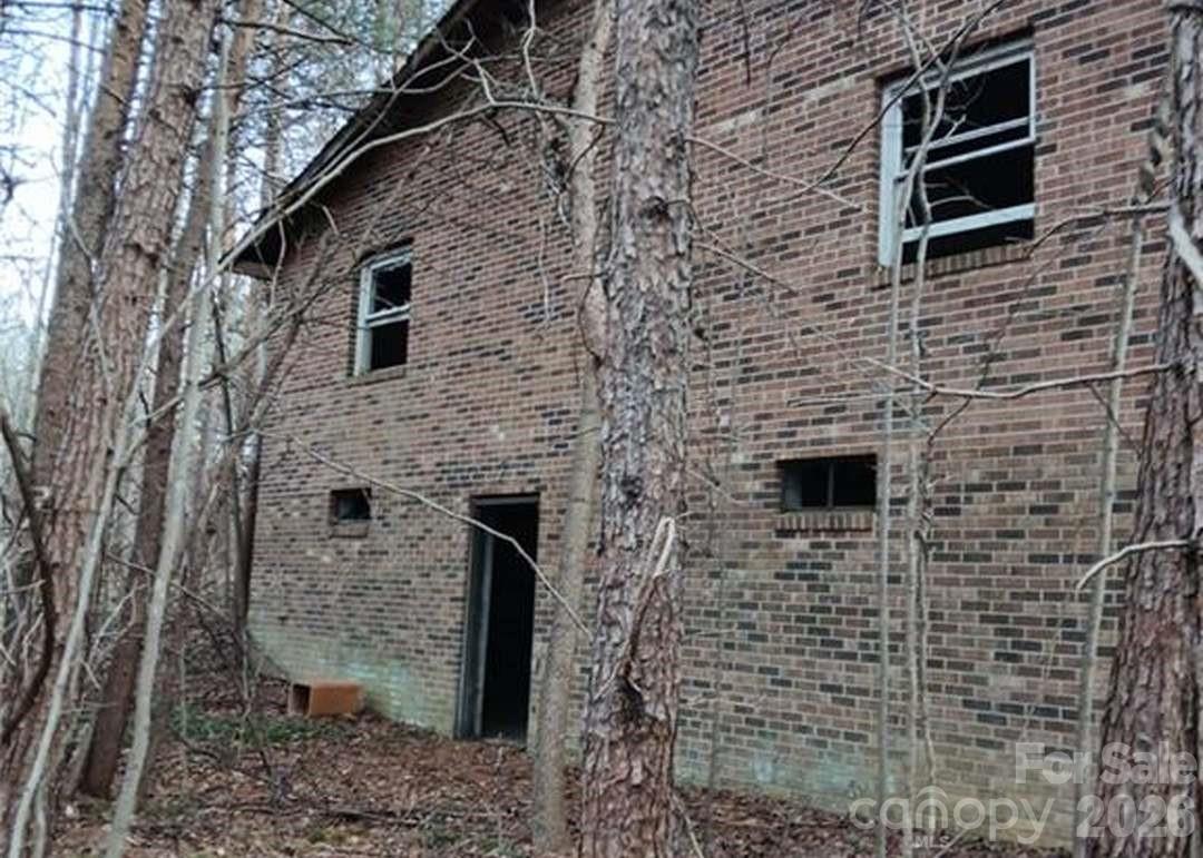 5001 Mecum Road — Walkertown