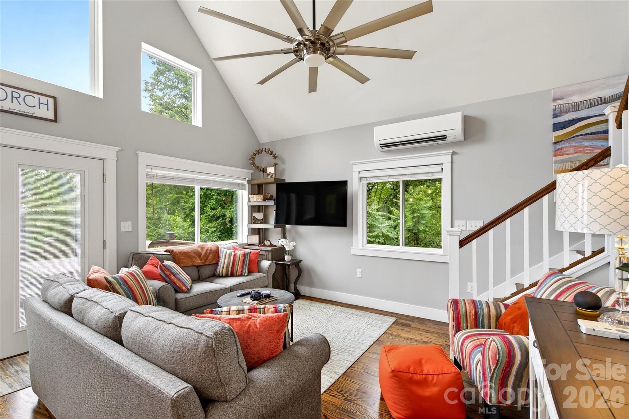 696 Hickory Nut Hollow — Old Fort