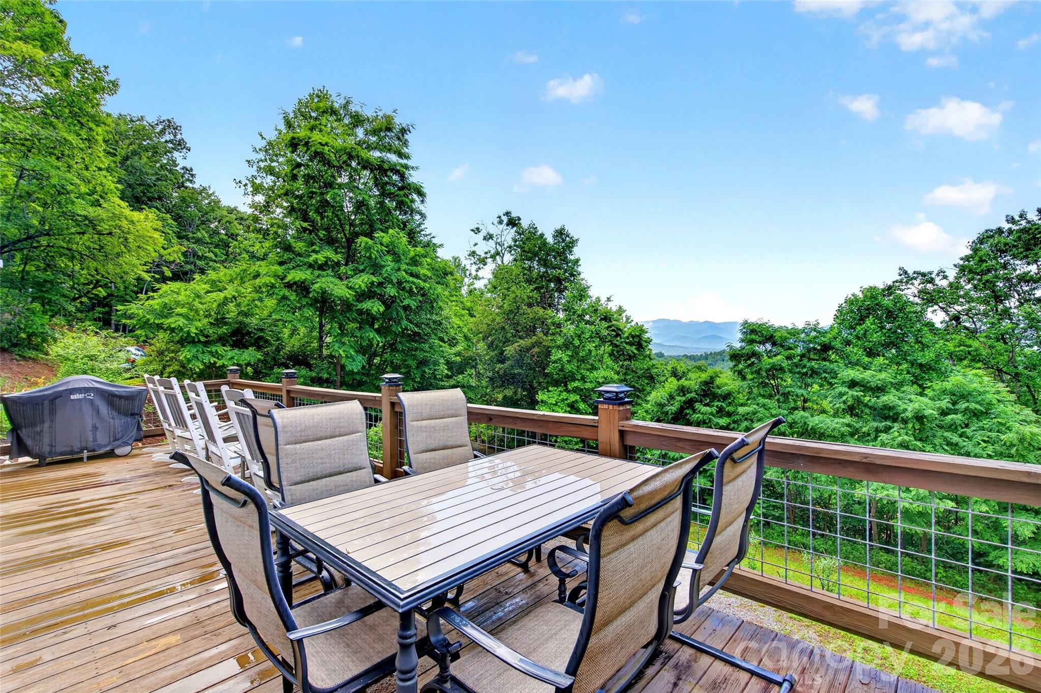 696 Hickory Nut Hollow — Old Fort