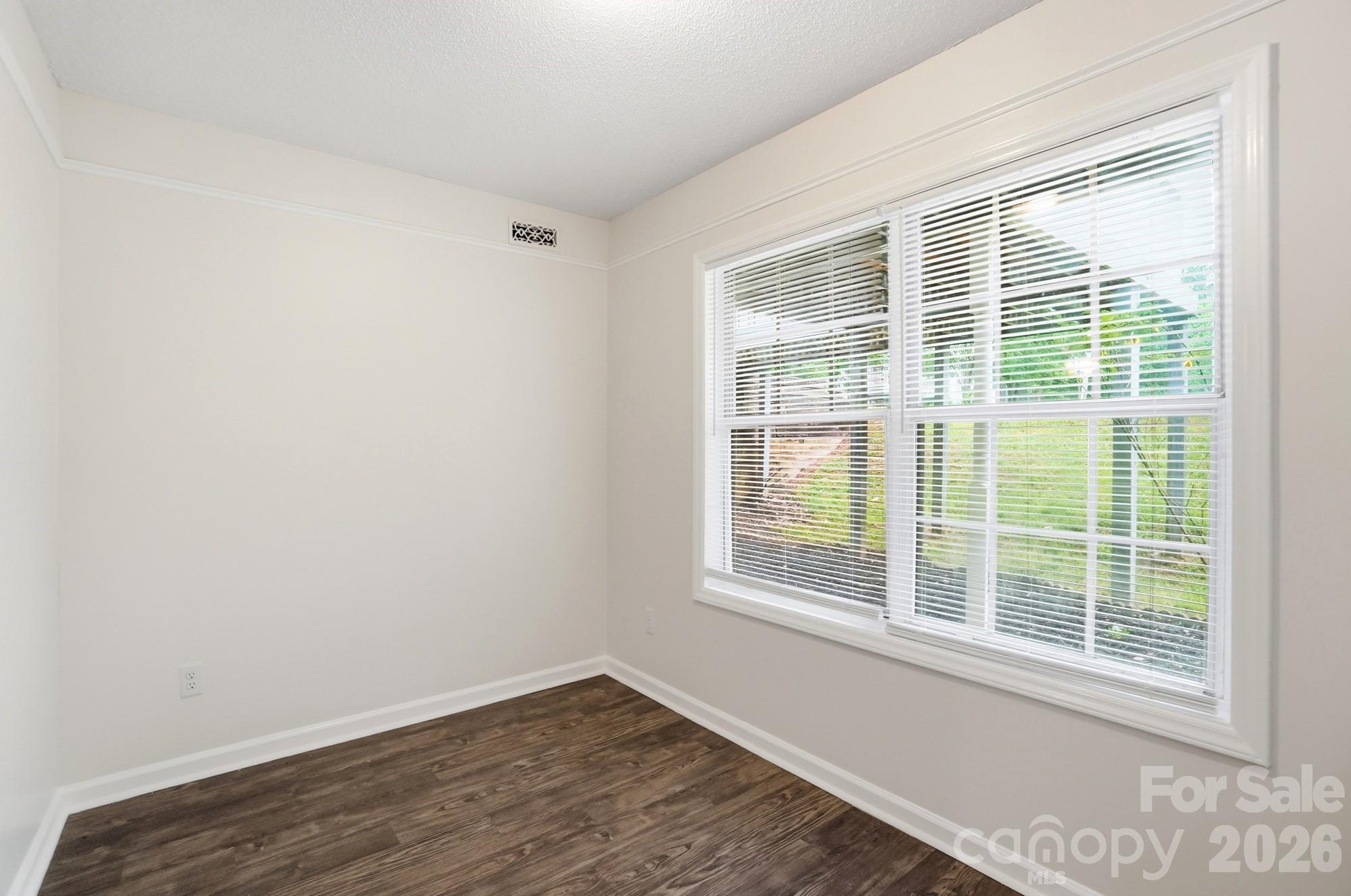 6043 Green Forest Drive — Charlotte