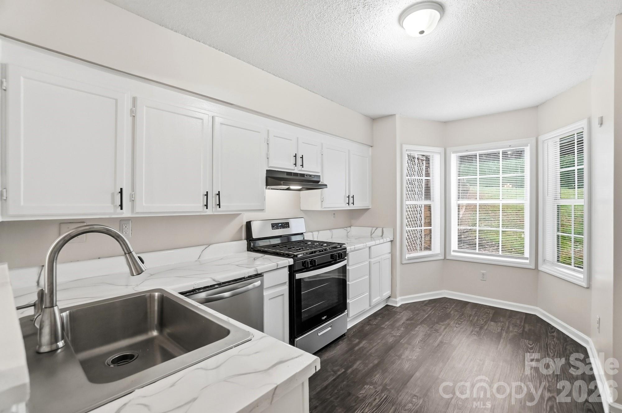 6043 Green Forest Drive — Charlotte