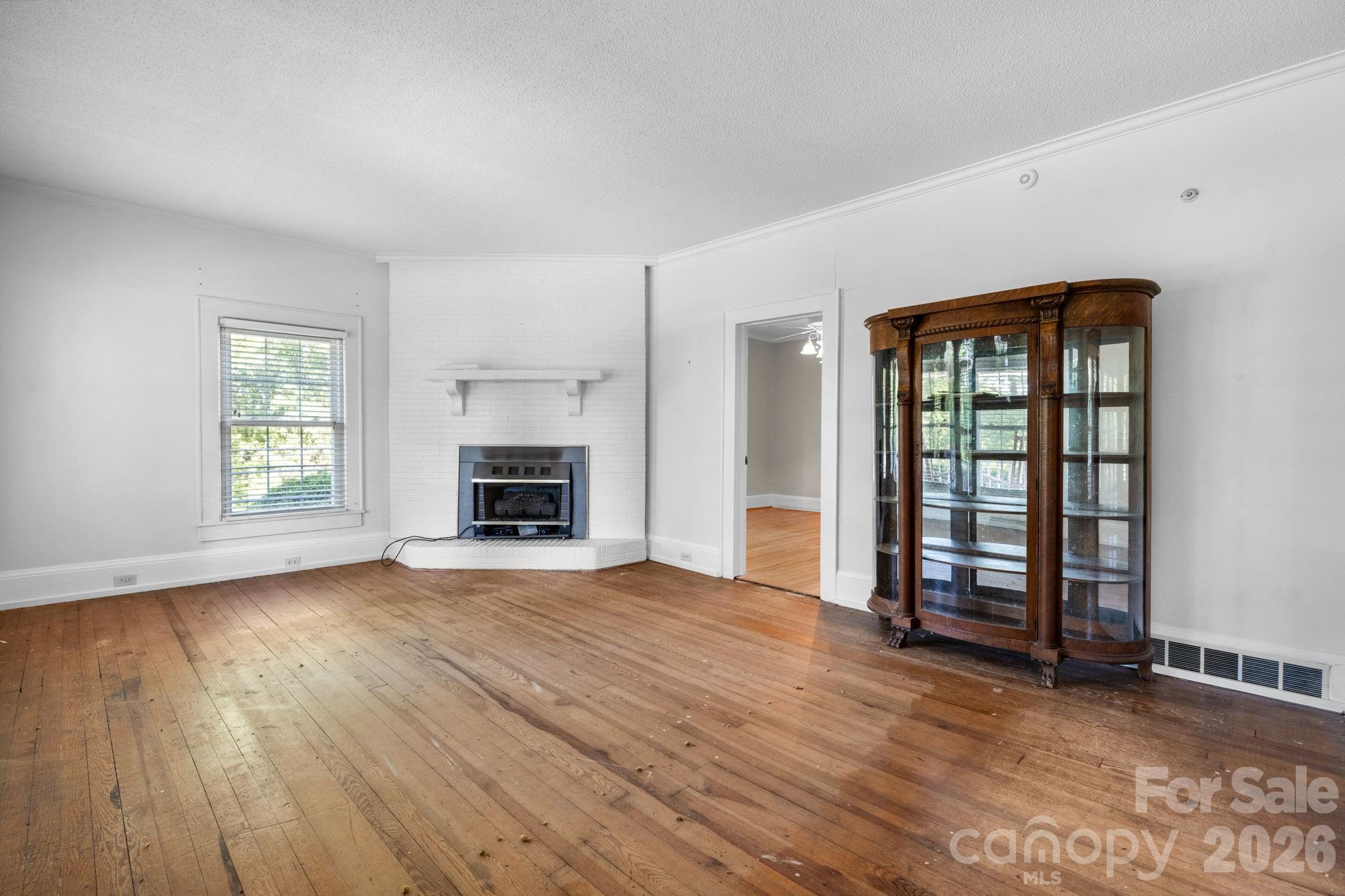 144 Hunter Bridge Road — Stony Point