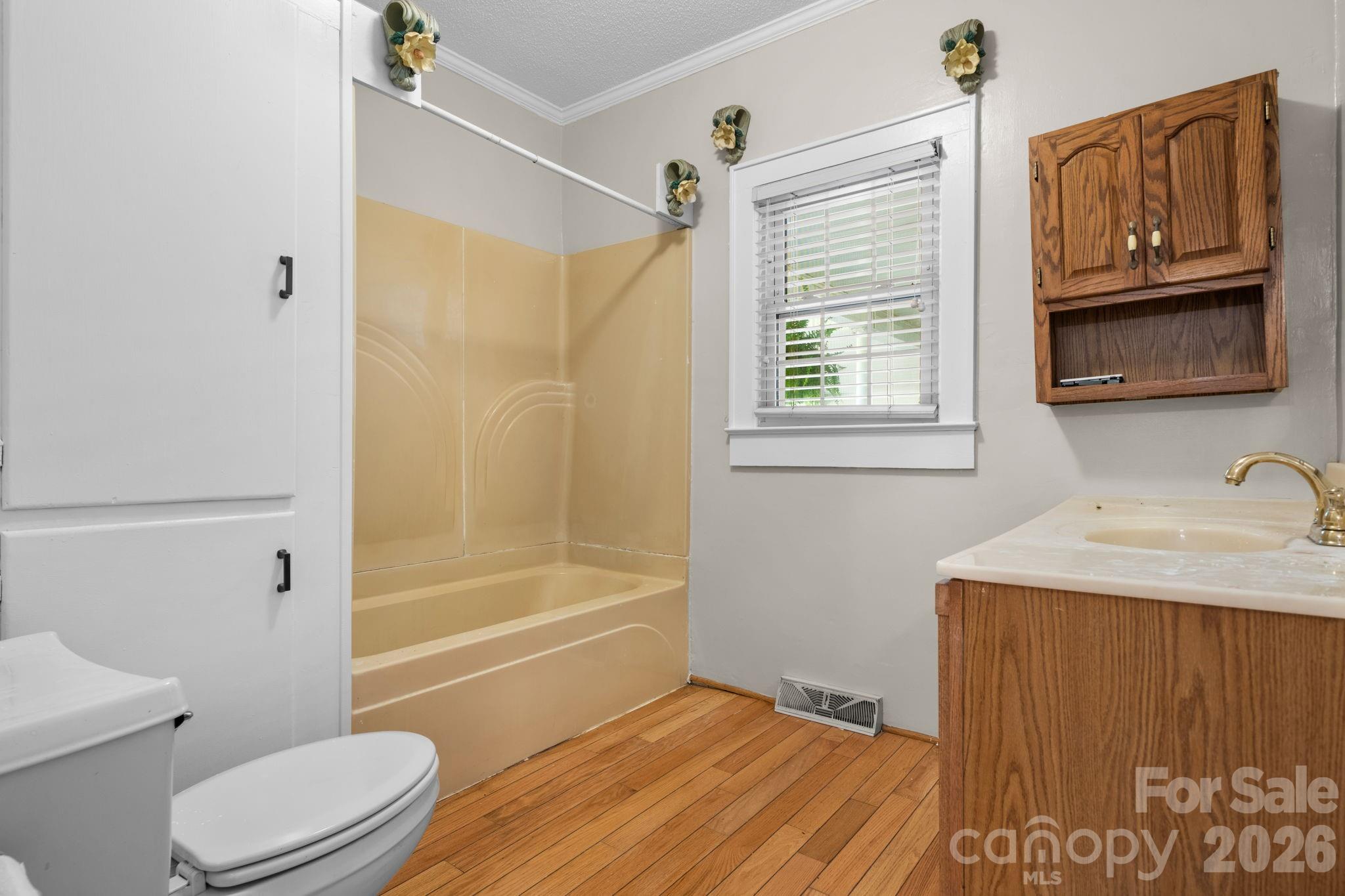 144 Hunter Bridge Road — Stony Point