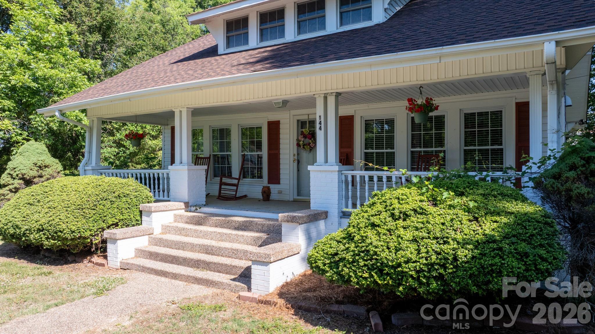 144 Hunter Bridge Road — Stony Point