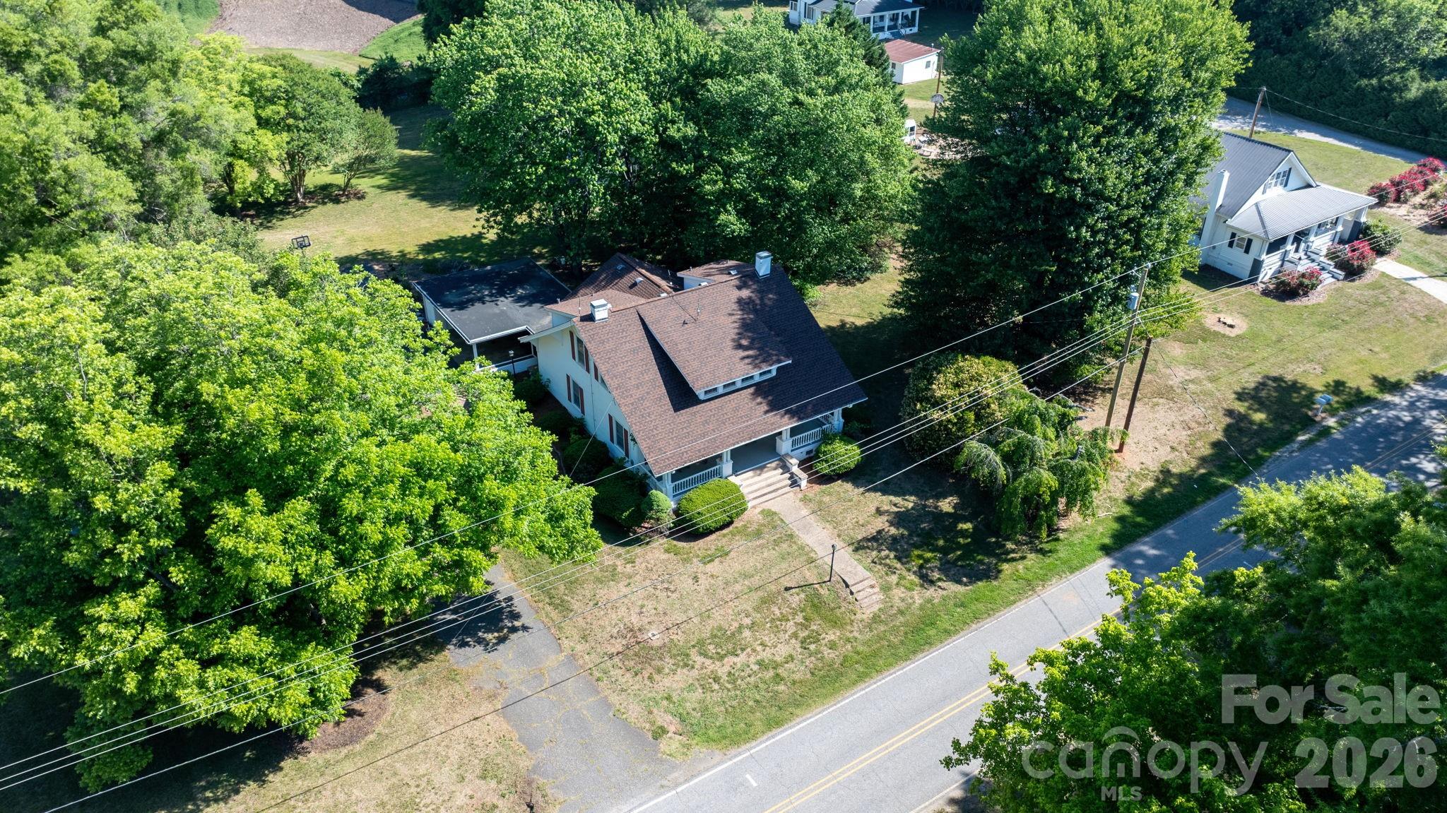 144 Hunter Bridge Road — Stony Point