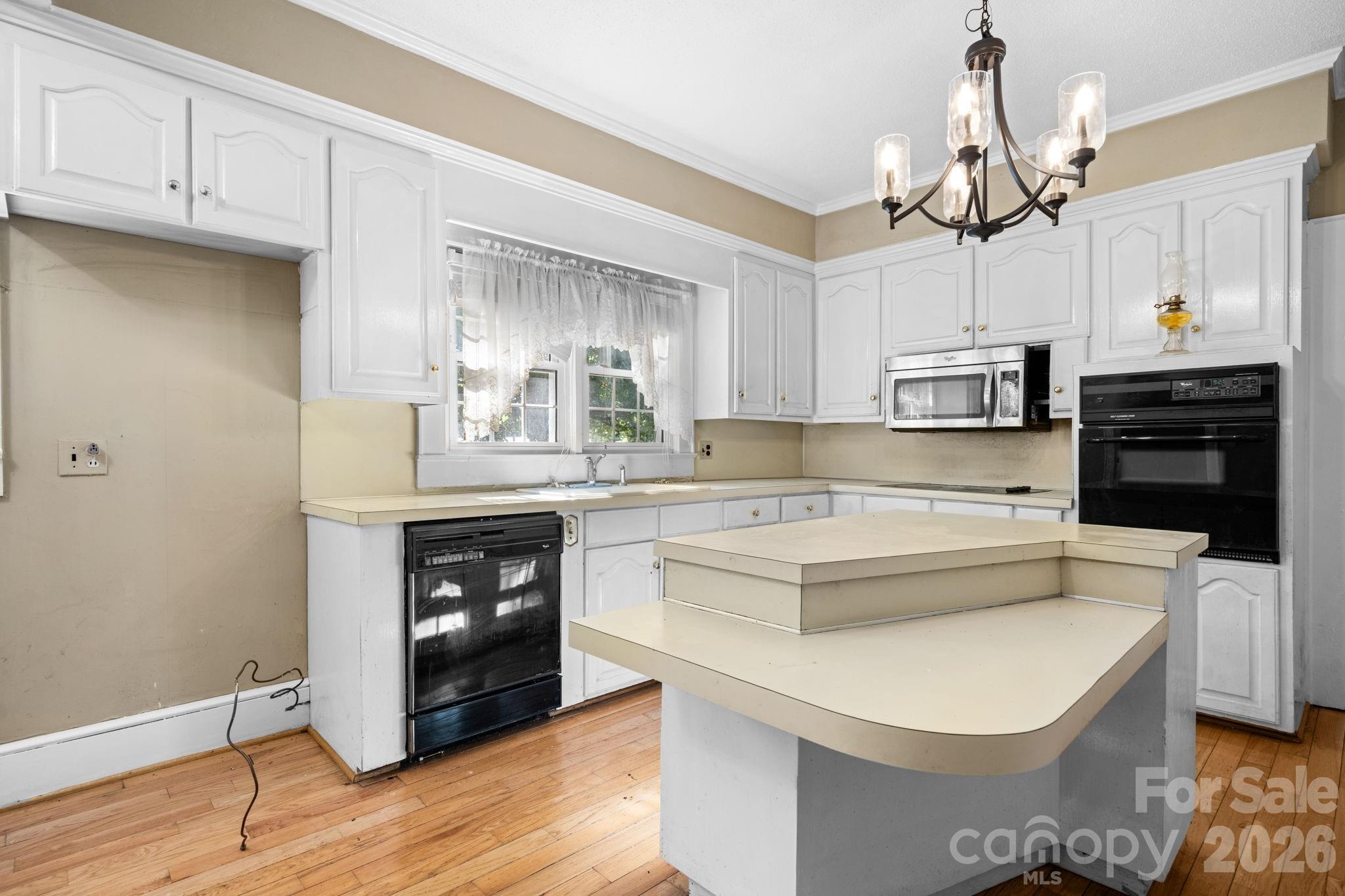 144 Hunter Bridge Road — Stony Point