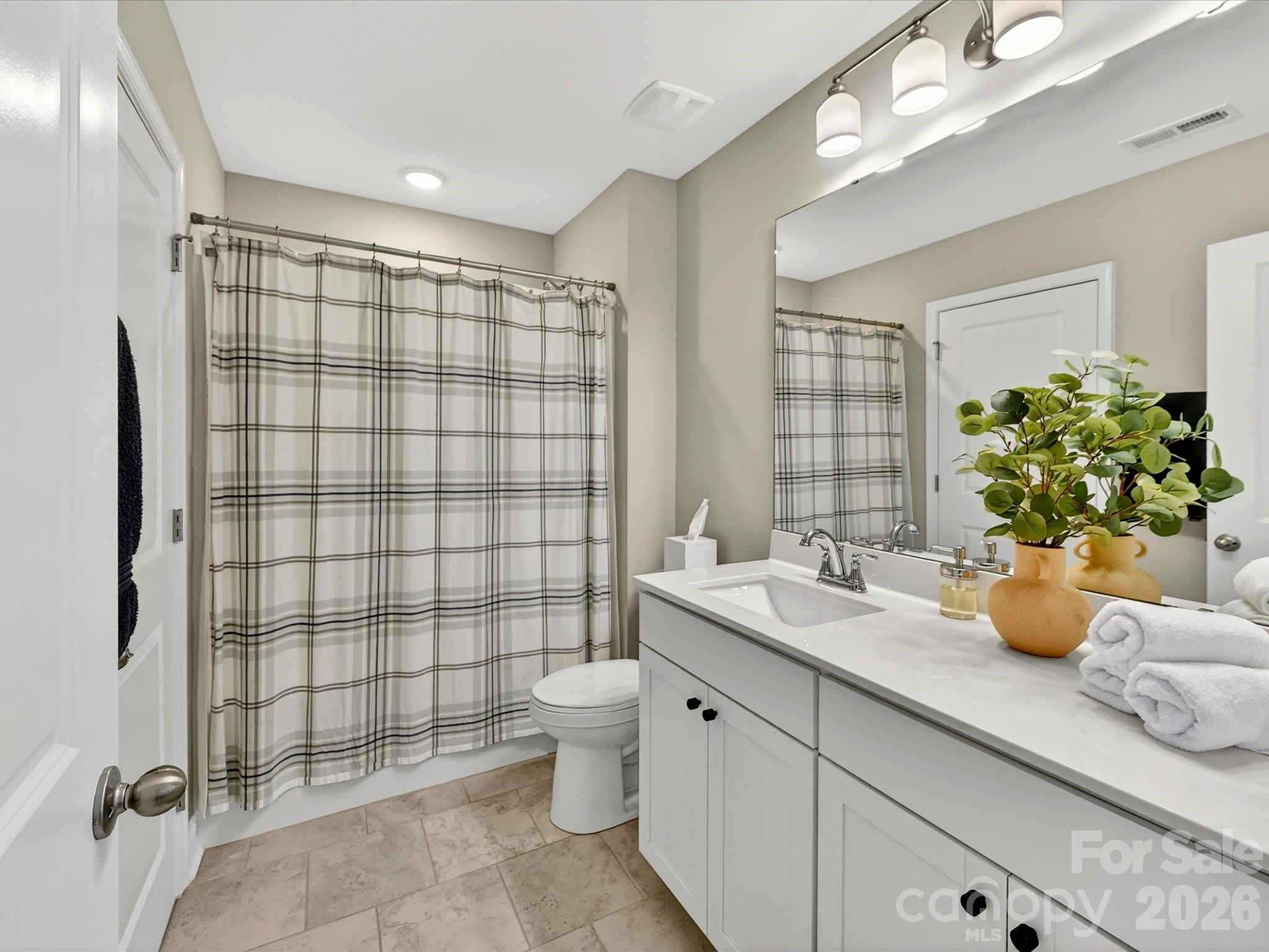 6203 Six String Court — Fort Mill