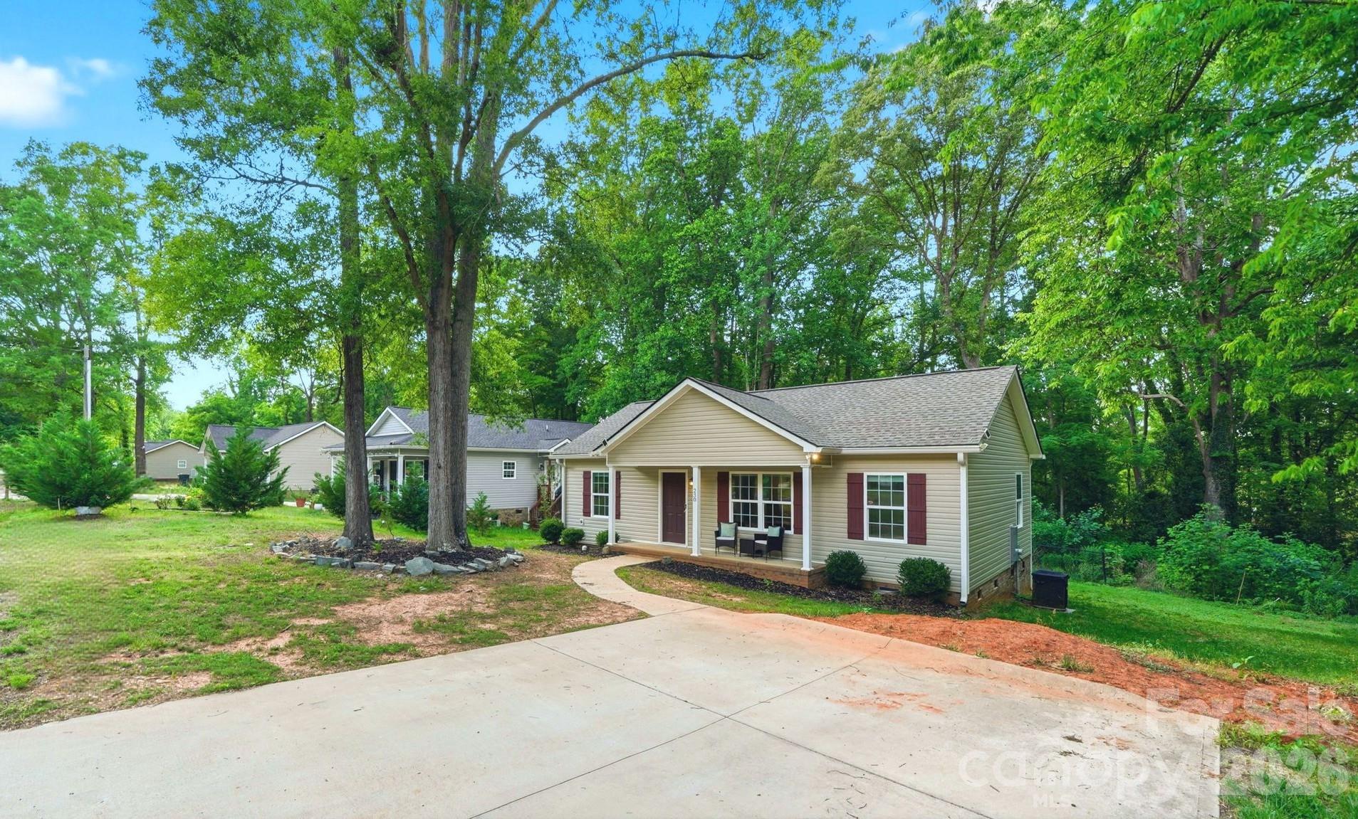 230 Berry Street — Rock Hill