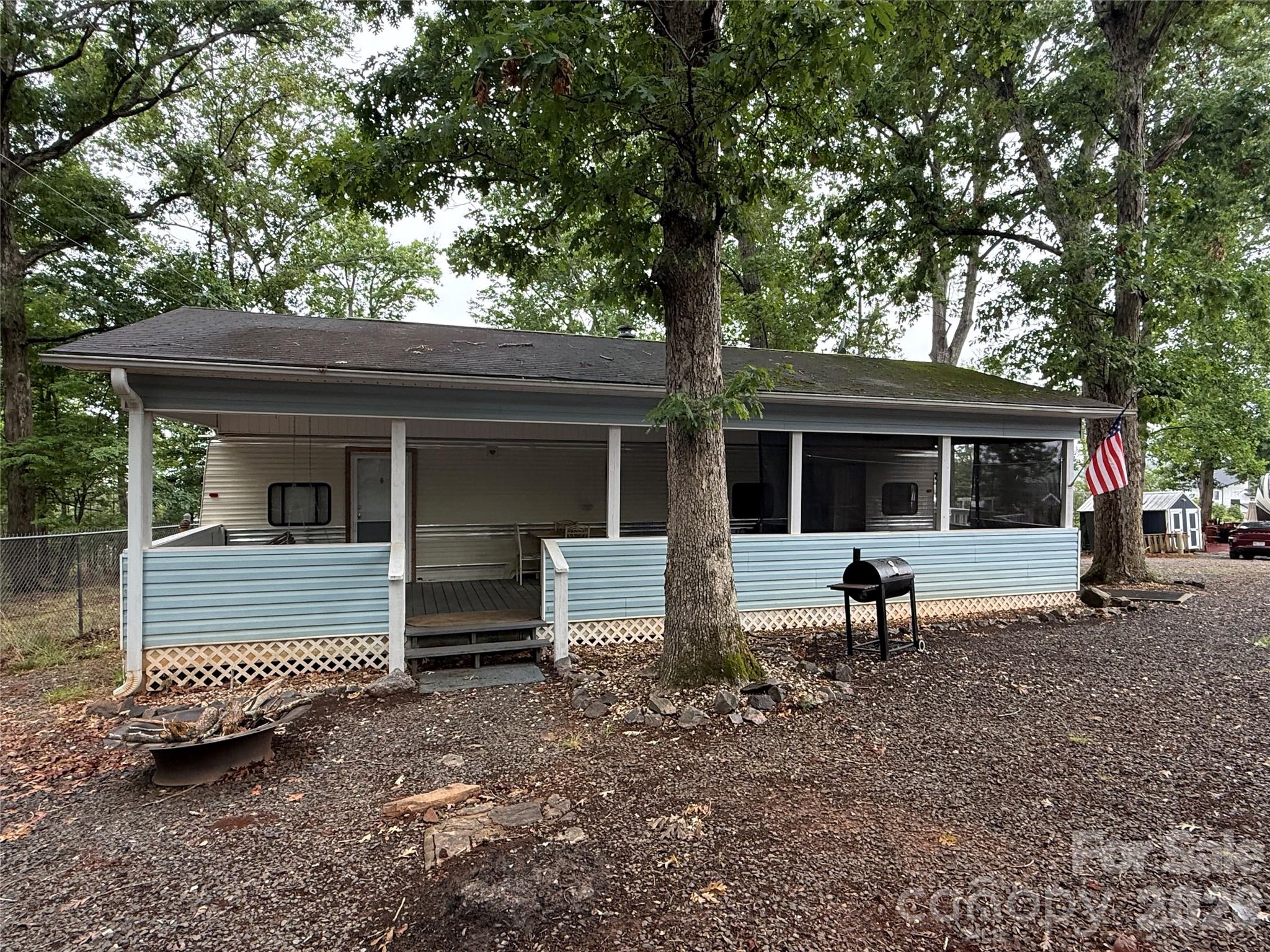 107/109 Holly Cove Trail #E100/101 — Mount Gilead