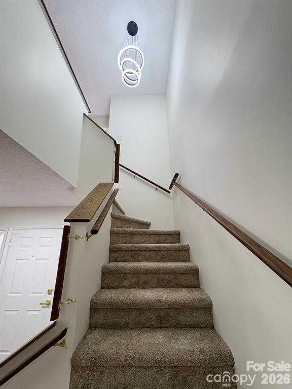 13 Laurel Place Drive — Asheville