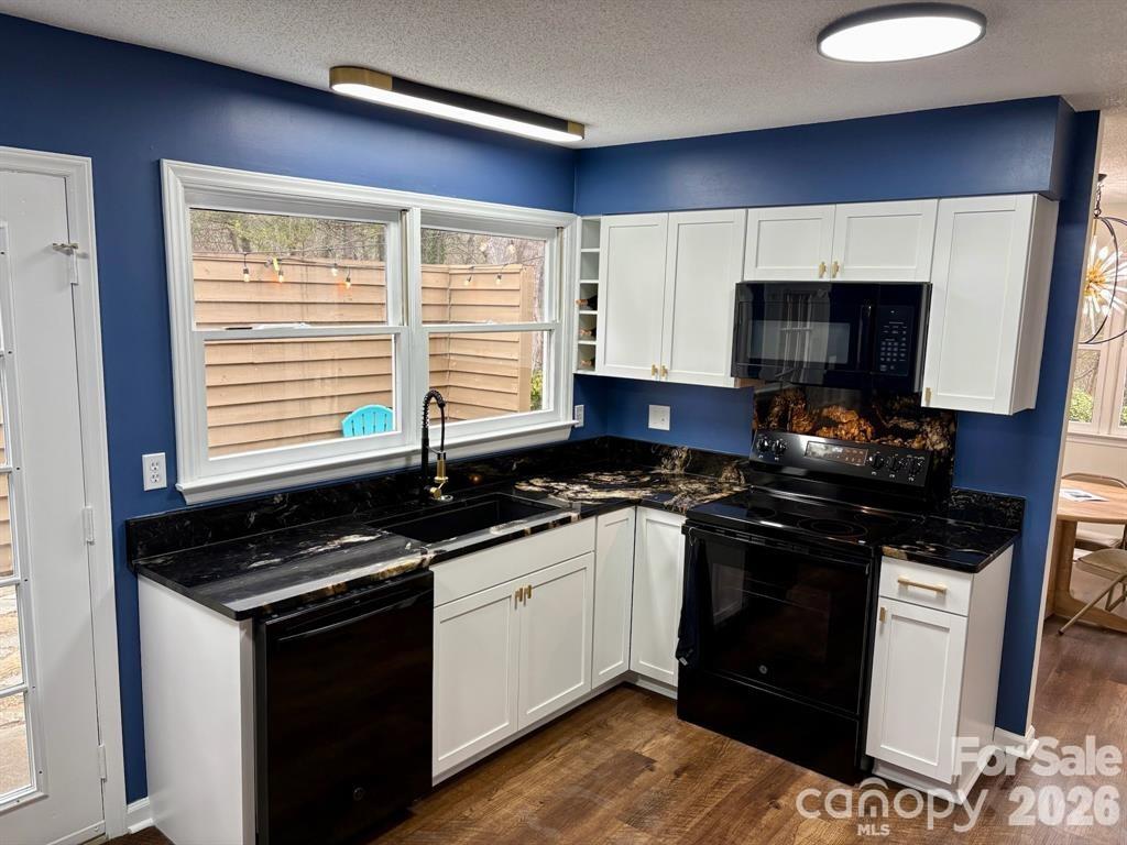 13 Laurel Place Drive — Asheville