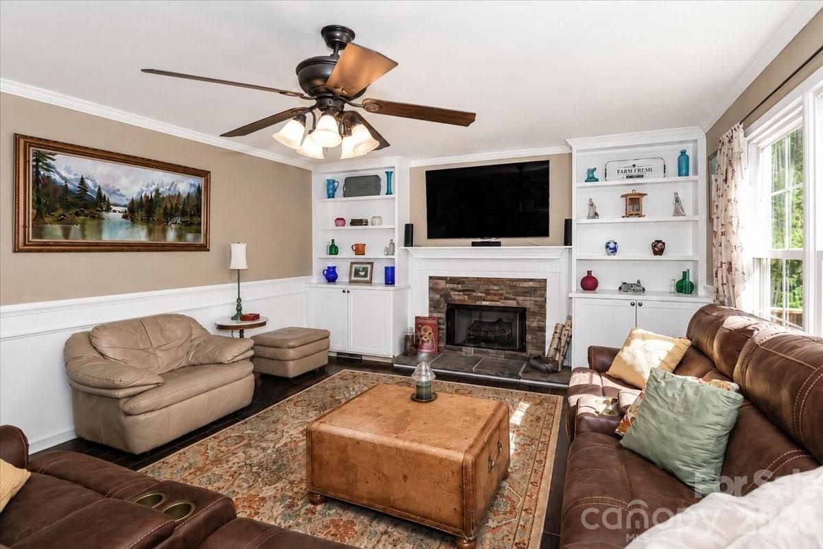 311 N Deerfield Circle — Salisbury
