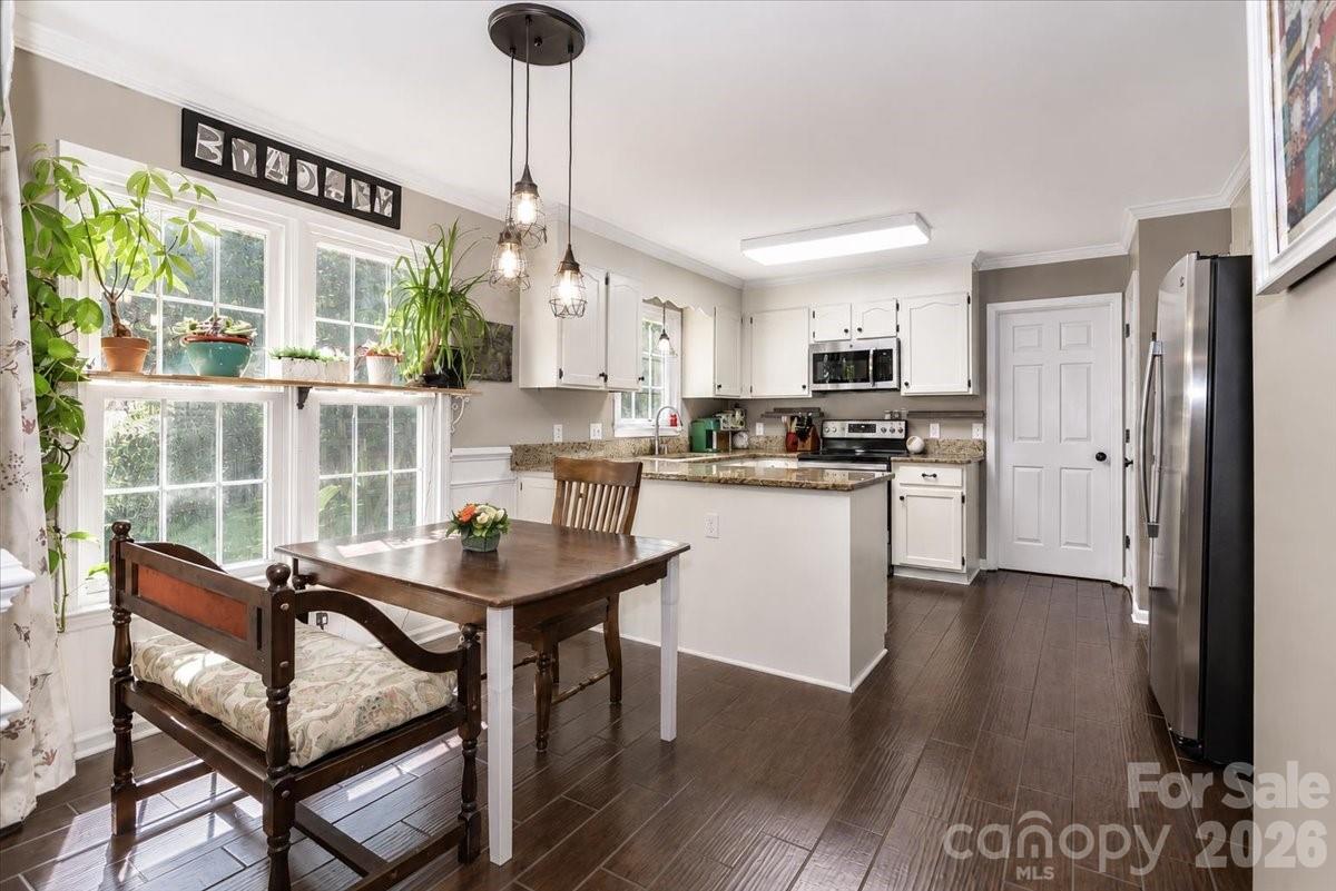311 N Deerfield Circle — Salisbury