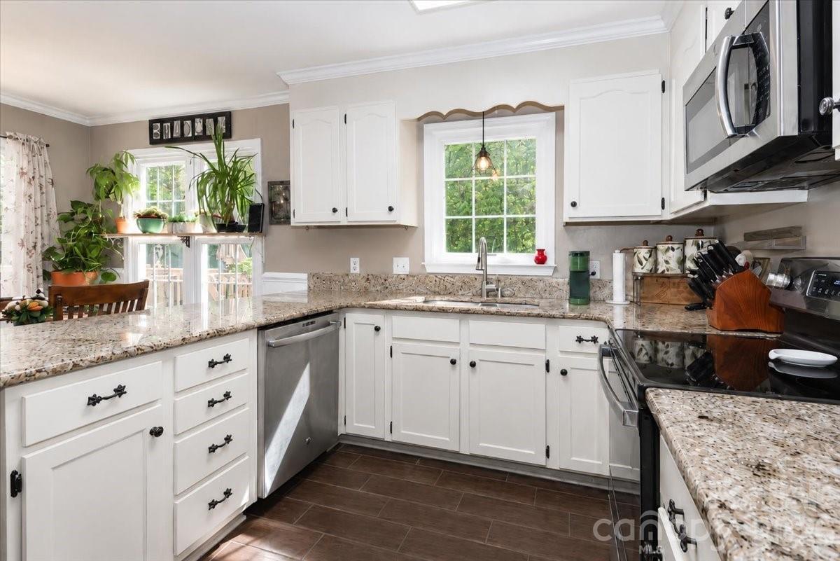 311 N Deerfield Circle — Salisbury