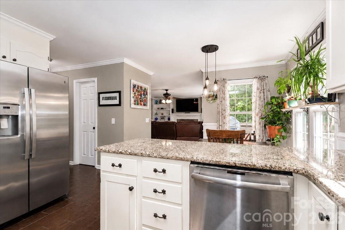 311 N Deerfield Circle — Salisbury