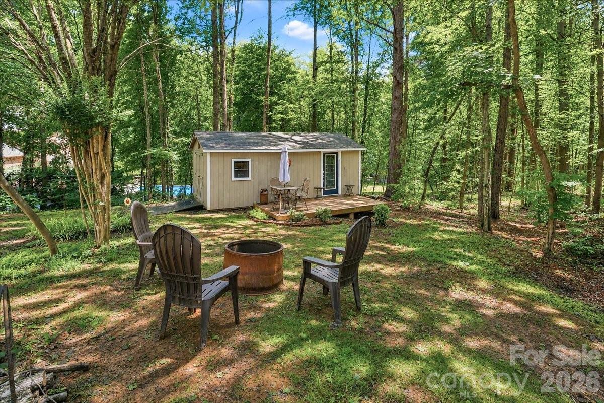 311 N Deerfield Circle — Salisbury
