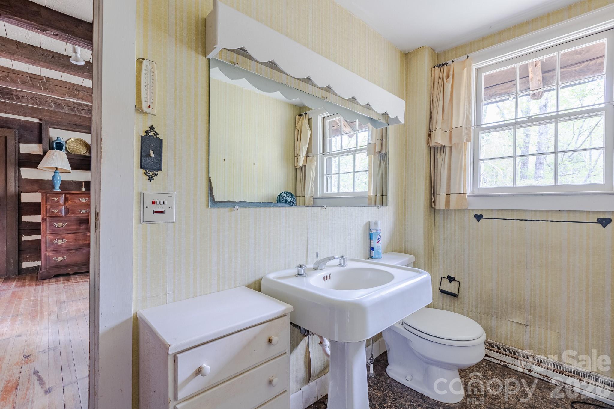 1971 Swiss Pine Lake Drive — Spruce Pine