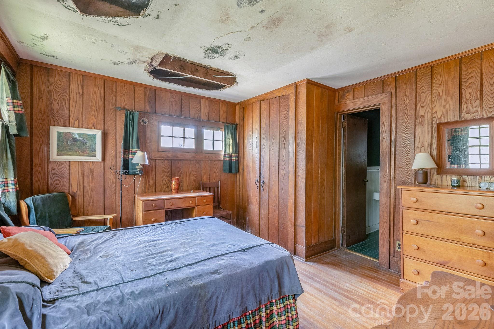 1971 Swiss Pine Lake Drive — Spruce Pine