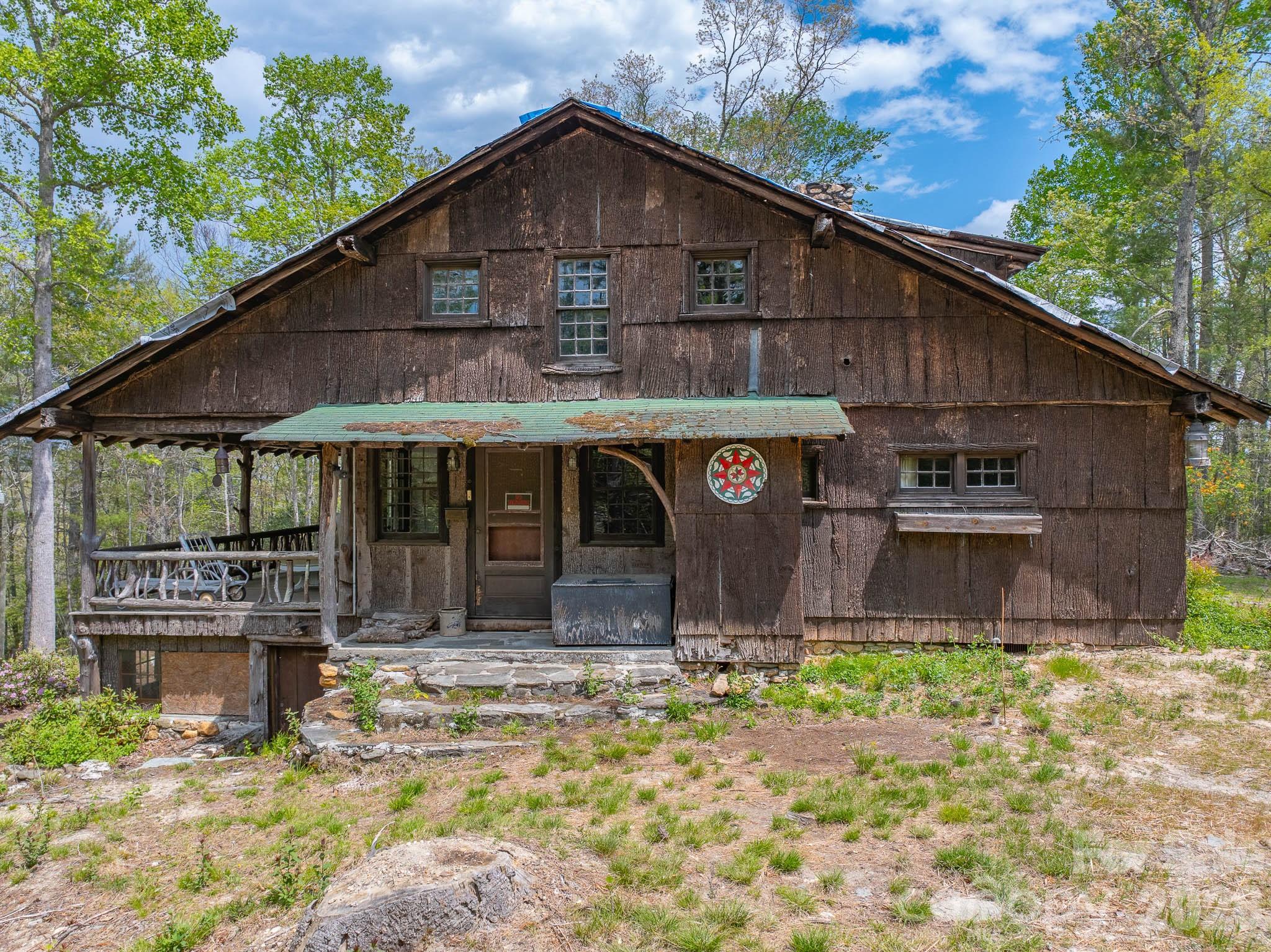 1971 Swiss Pine Lake Drive — Spruce Pine