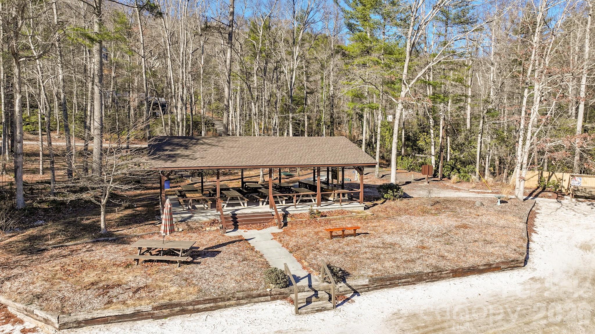 1971 Swiss Pine Lake Drive — Spruce Pine