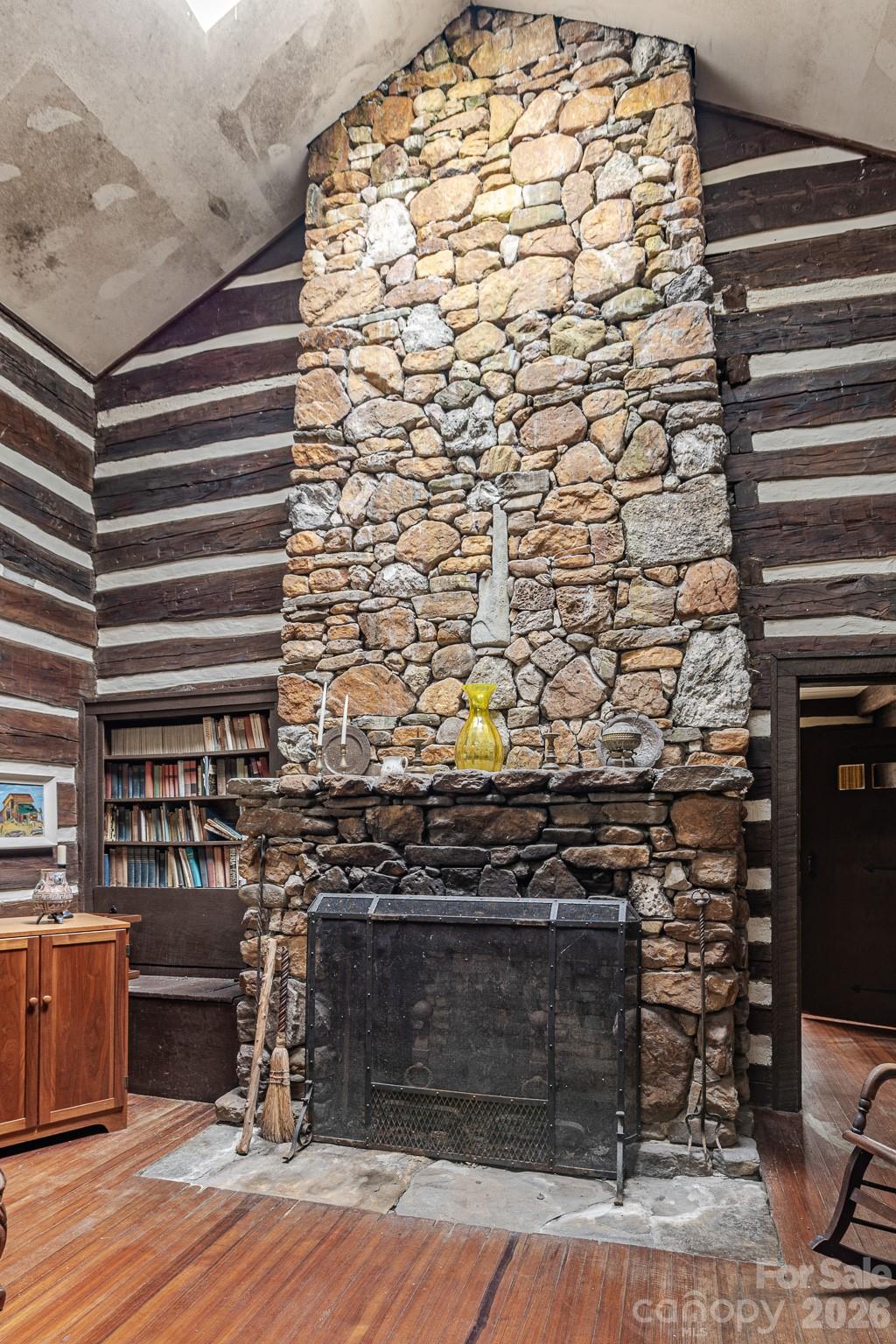 1971 Swiss Pine Lake Drive — Spruce Pine