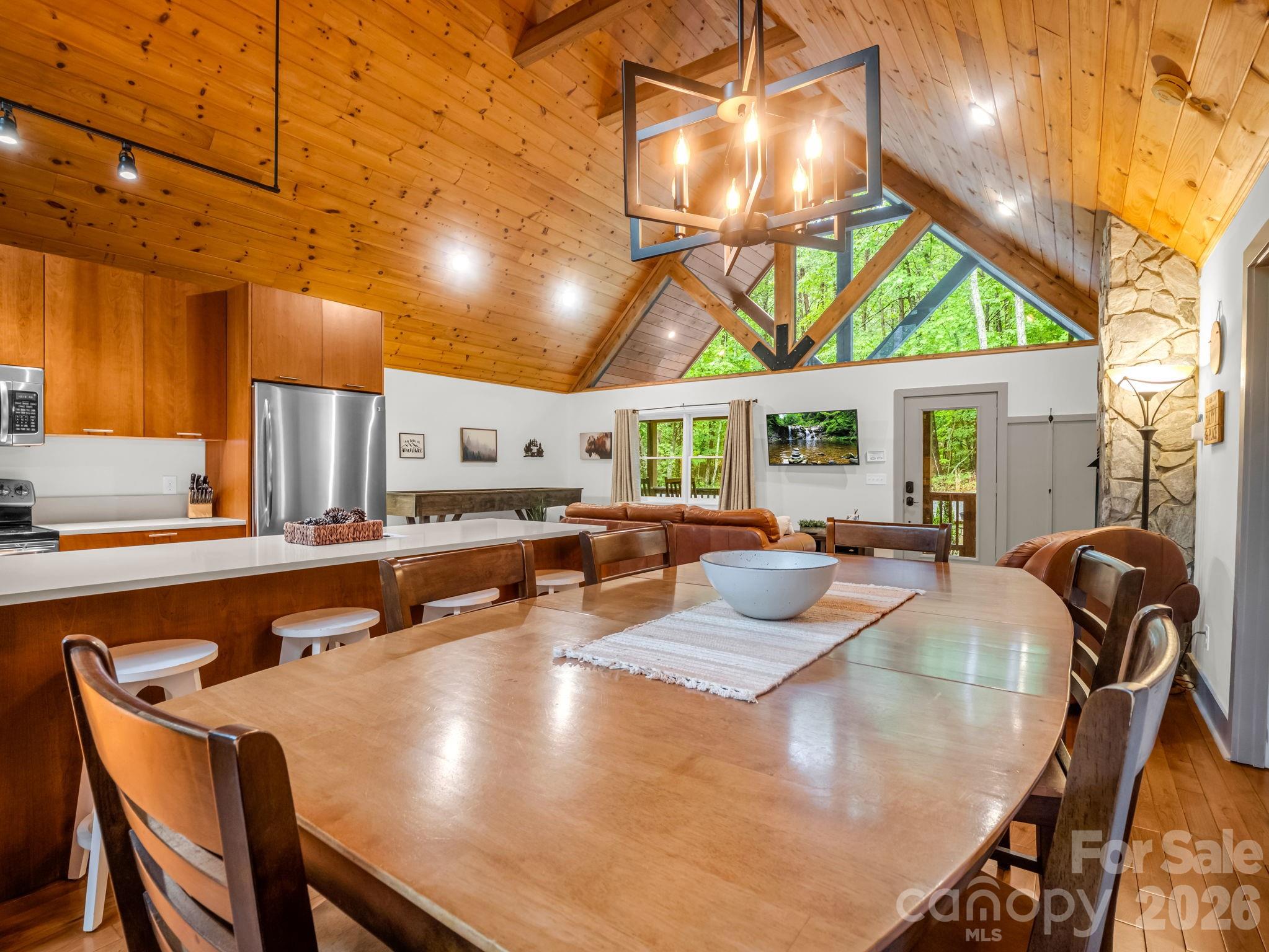 124 Golden Creek Trail — Union Mills