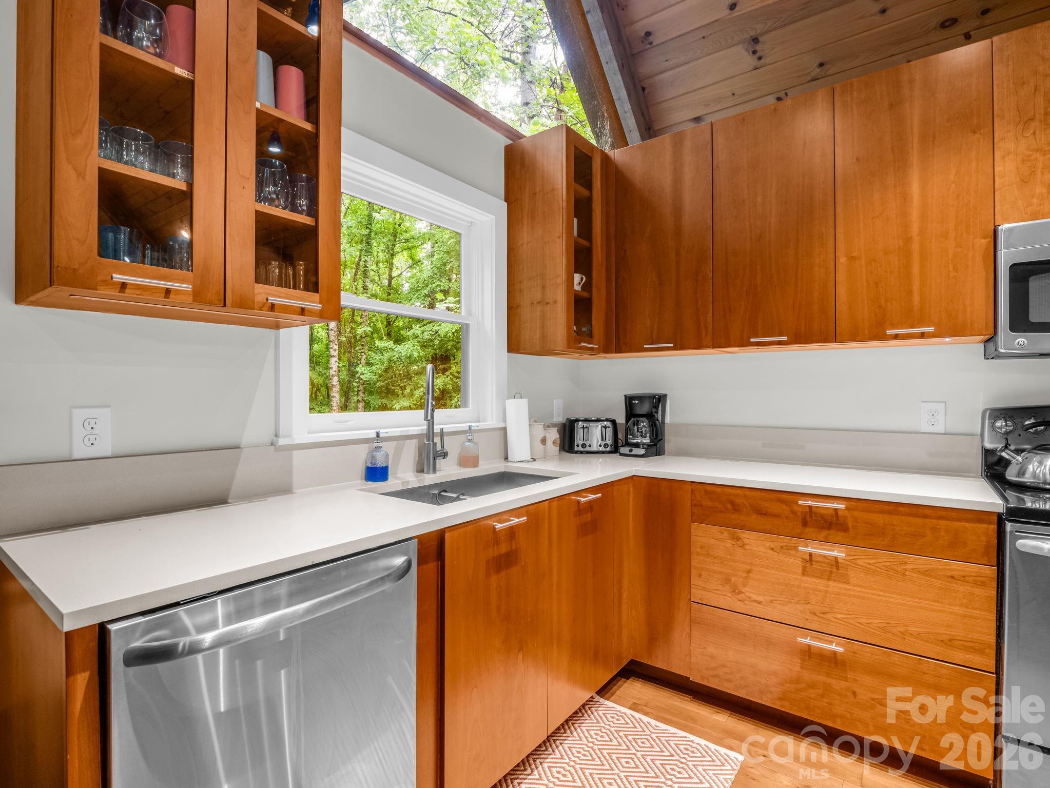 124 Golden Creek Trail — Union Mills