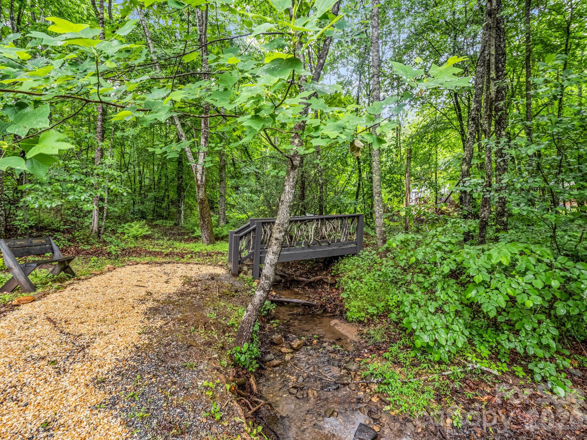 124 Golden Creek Trail — Union Mills