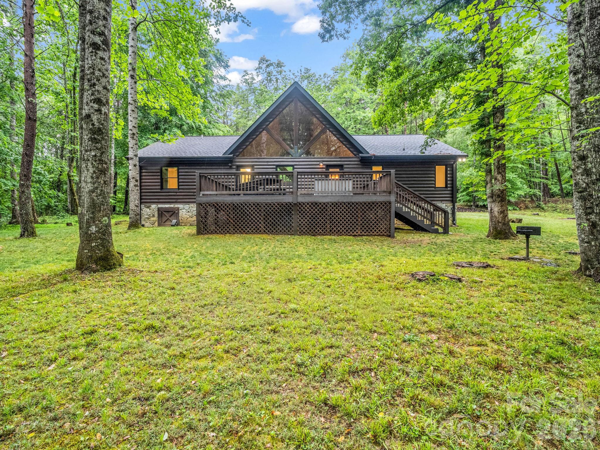 124 Golden Creek Trail — Union Mills