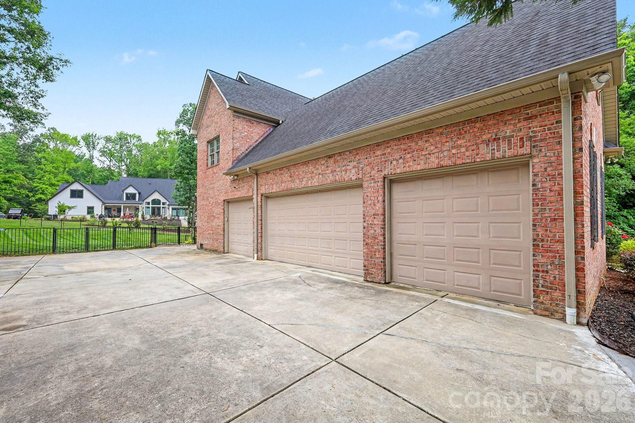 1009 Medinah Court — Waxhaw