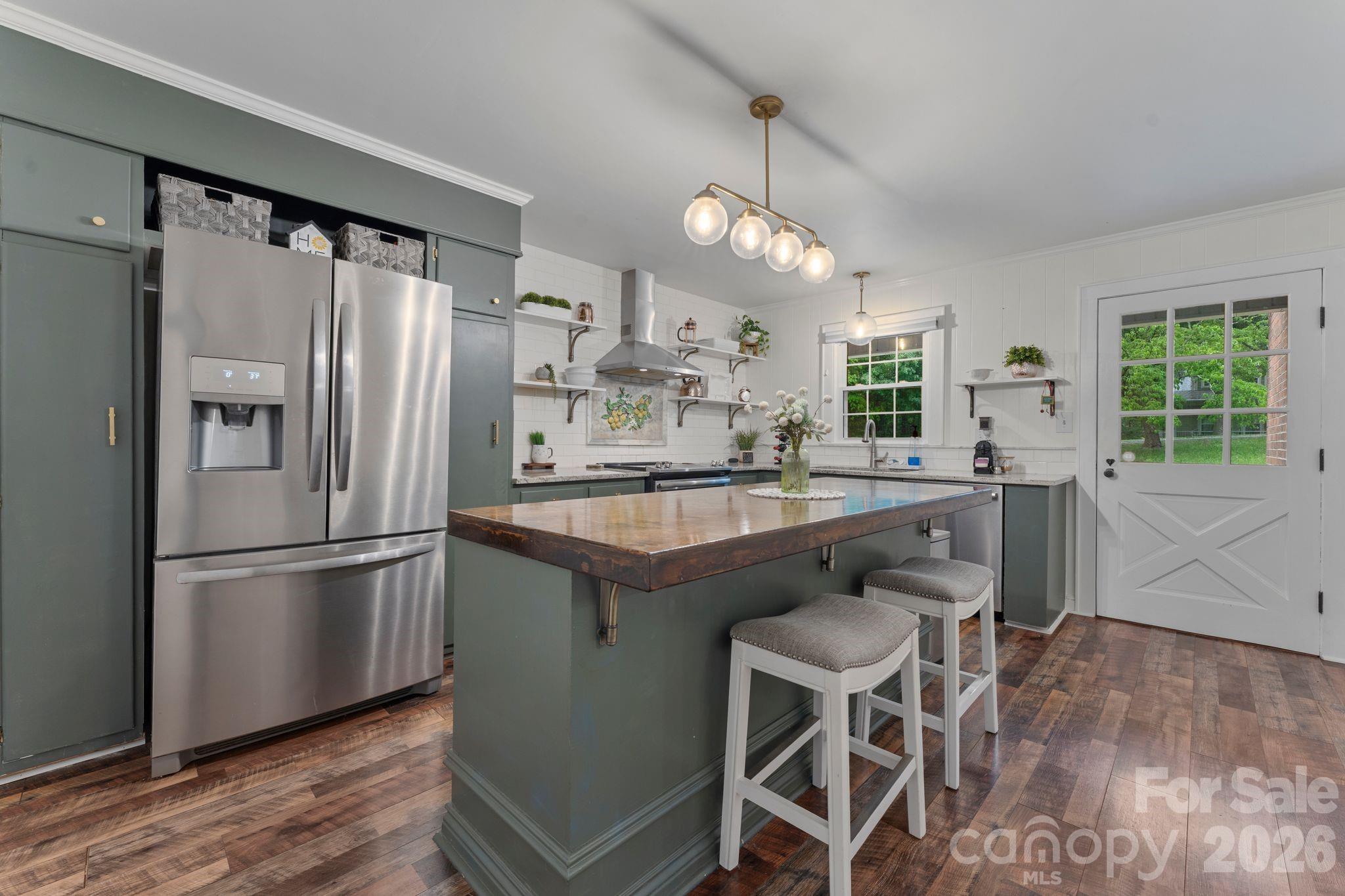 1014 Bramblewood Court NE — Lenoir