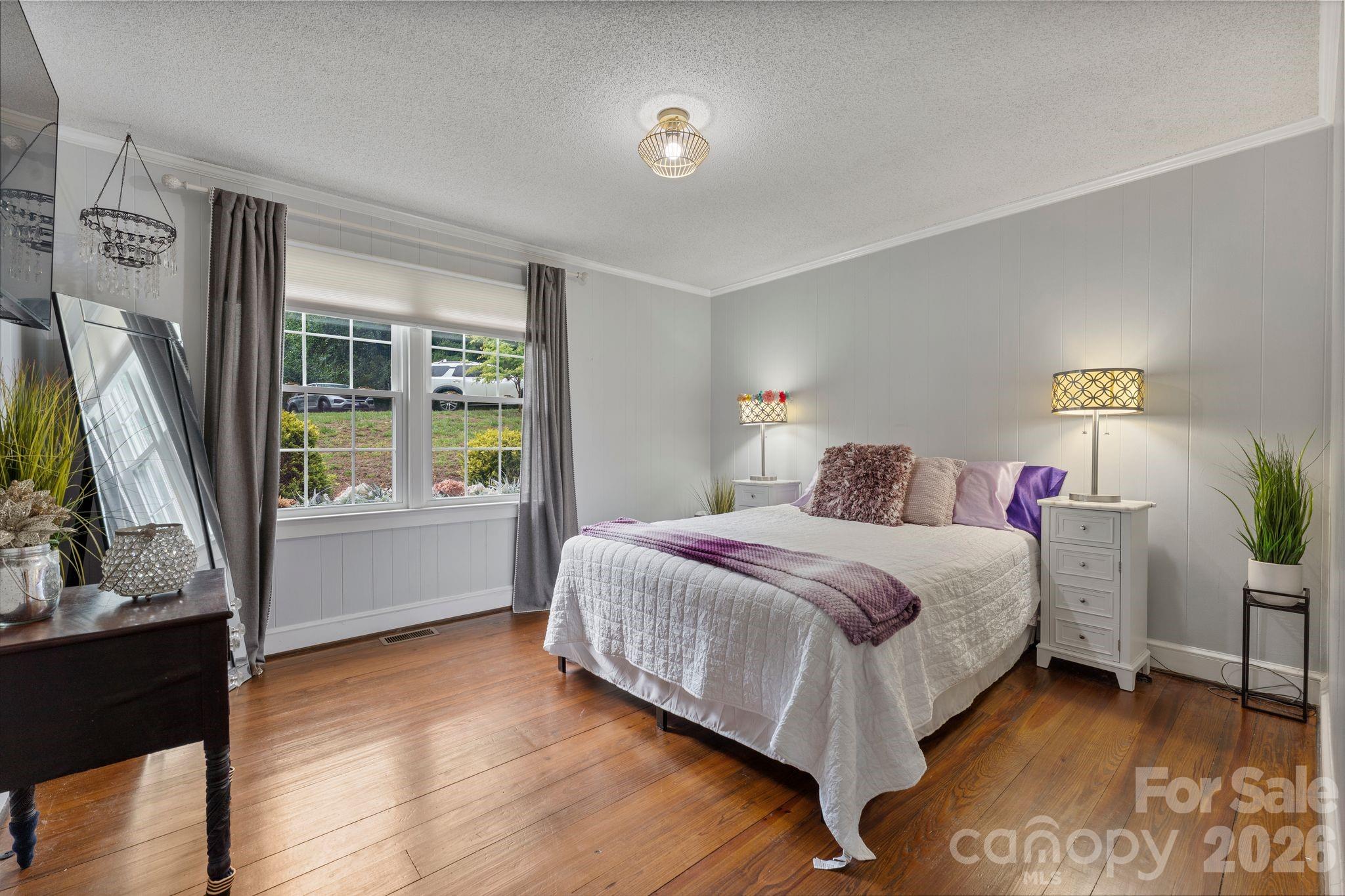 1014 Bramblewood Court NE — Lenoir