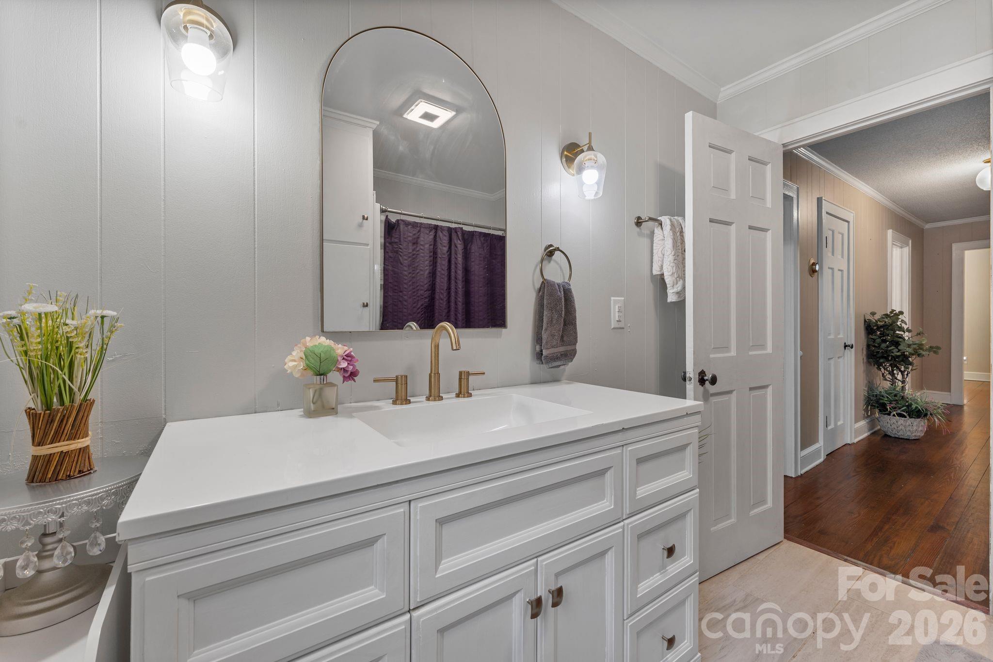 1014 Bramblewood Court NE — Lenoir
