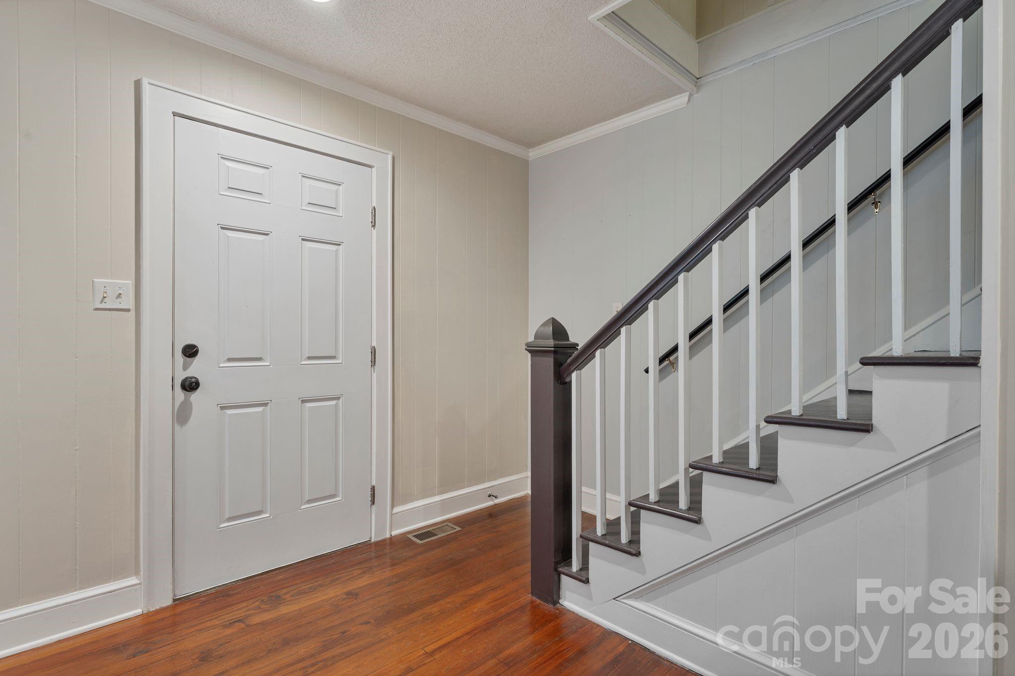1014 Bramblewood Court NE — Lenoir