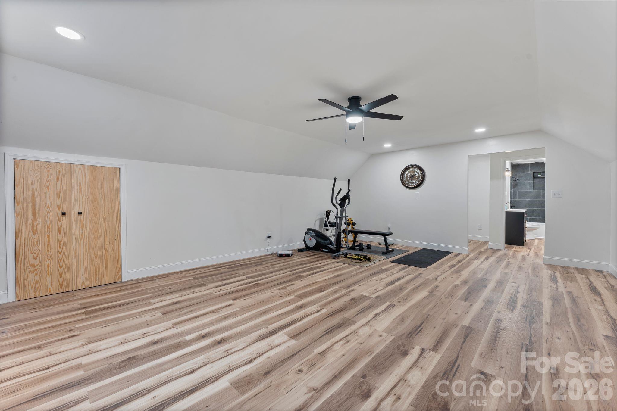 1014 Bramblewood Court NE — Lenoir