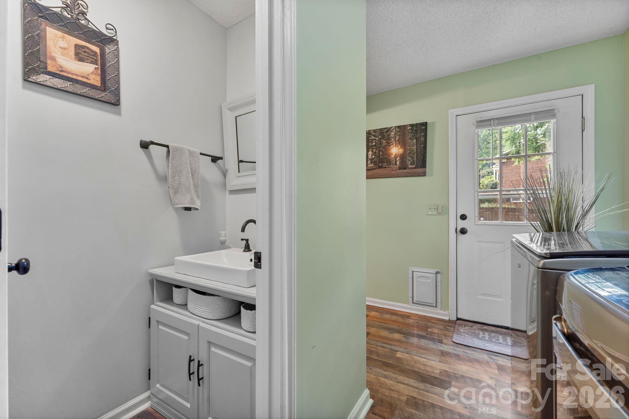 1014 Bramblewood Court NE — Lenoir