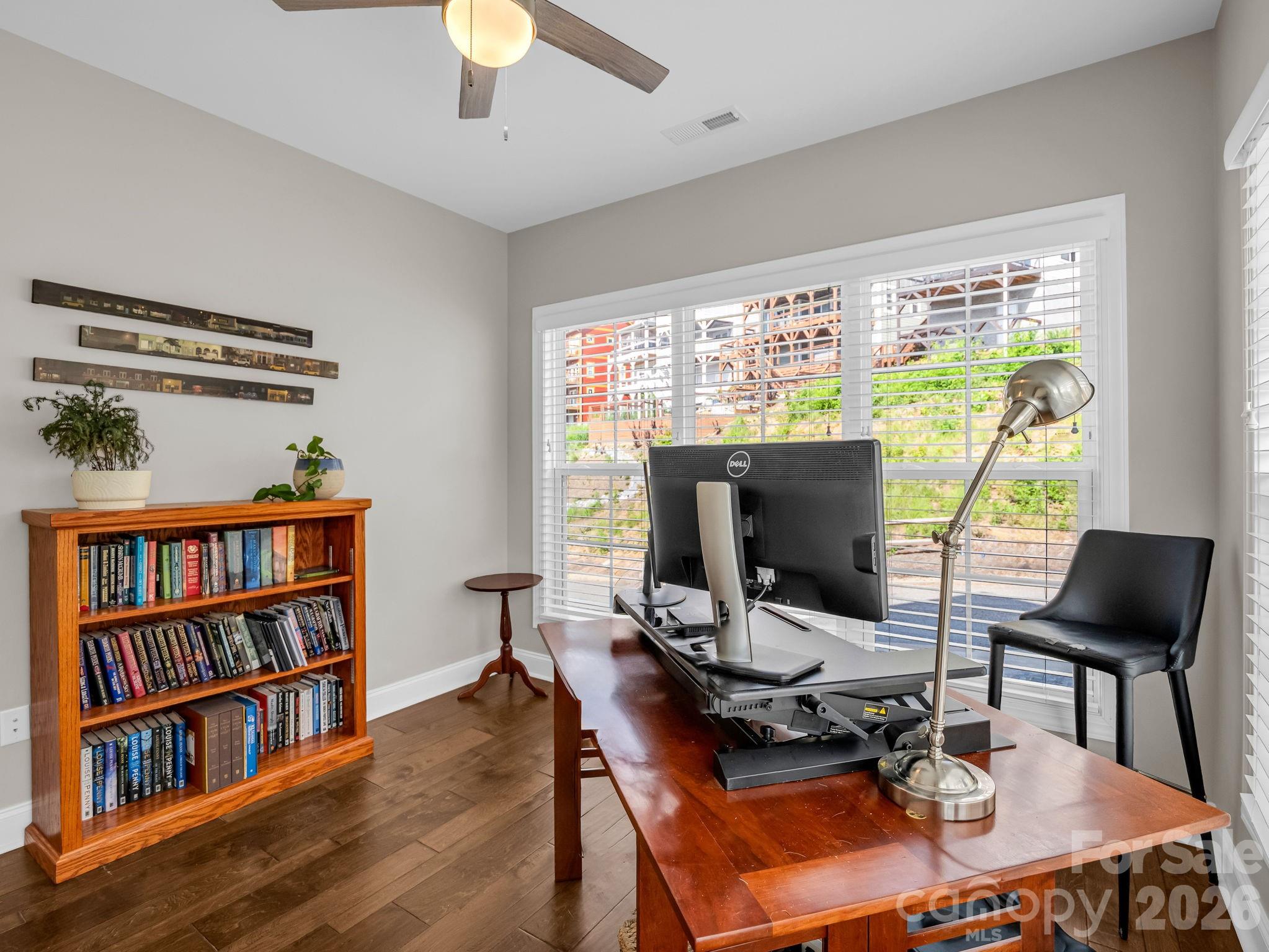 66 Tudor Way — Black Mountain