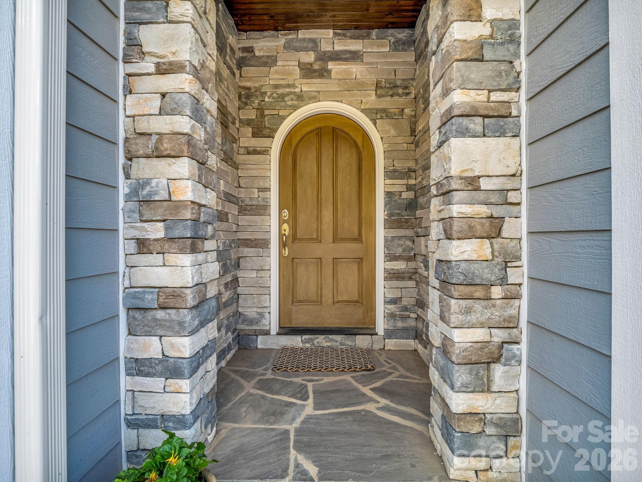 66 Tudor Way — Black Mountain