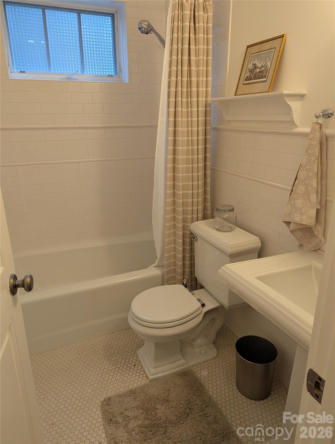 47 Cheshire Drive — Black Mountain