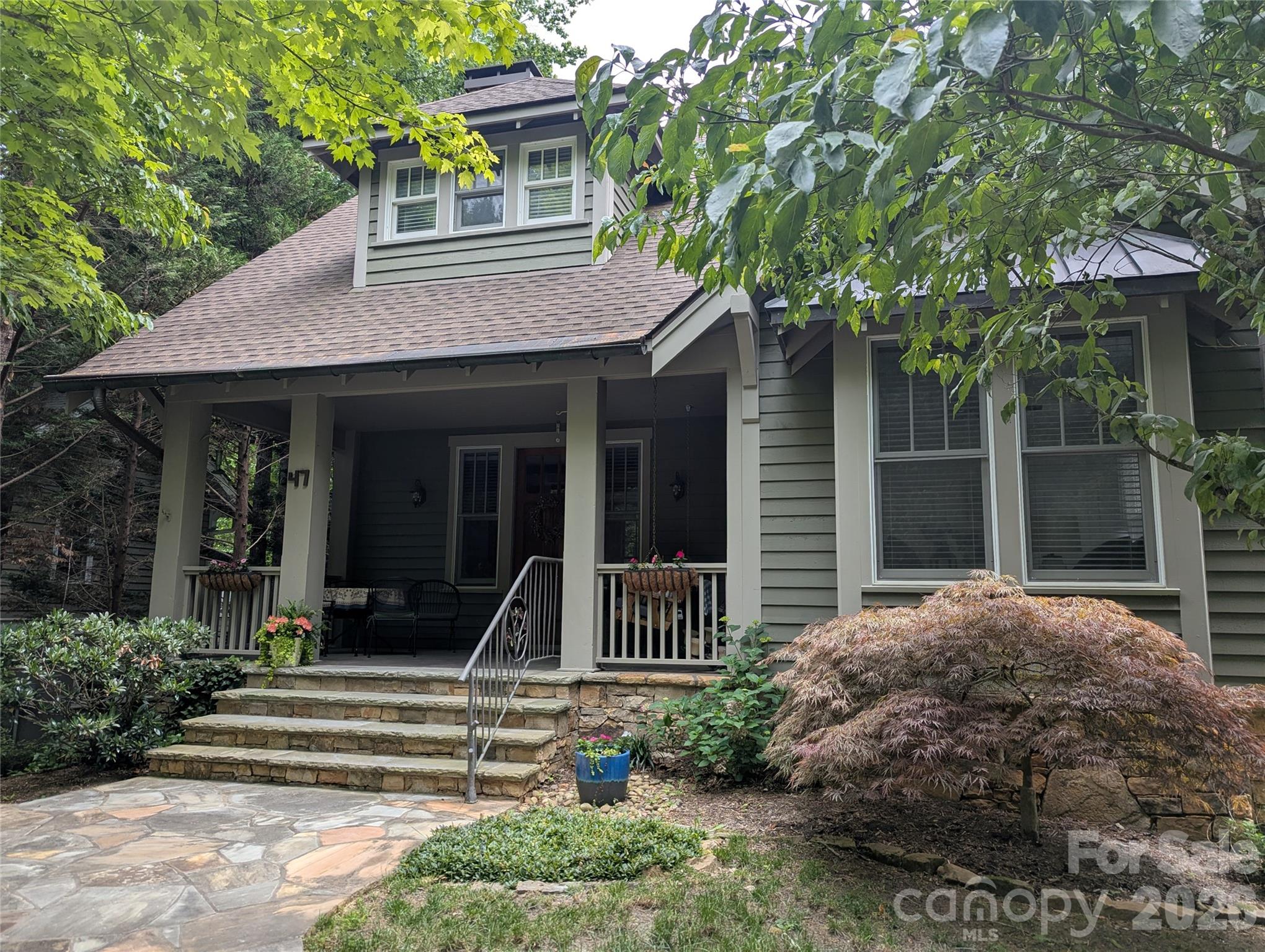 47 Cheshire Drive — Black Mountain
